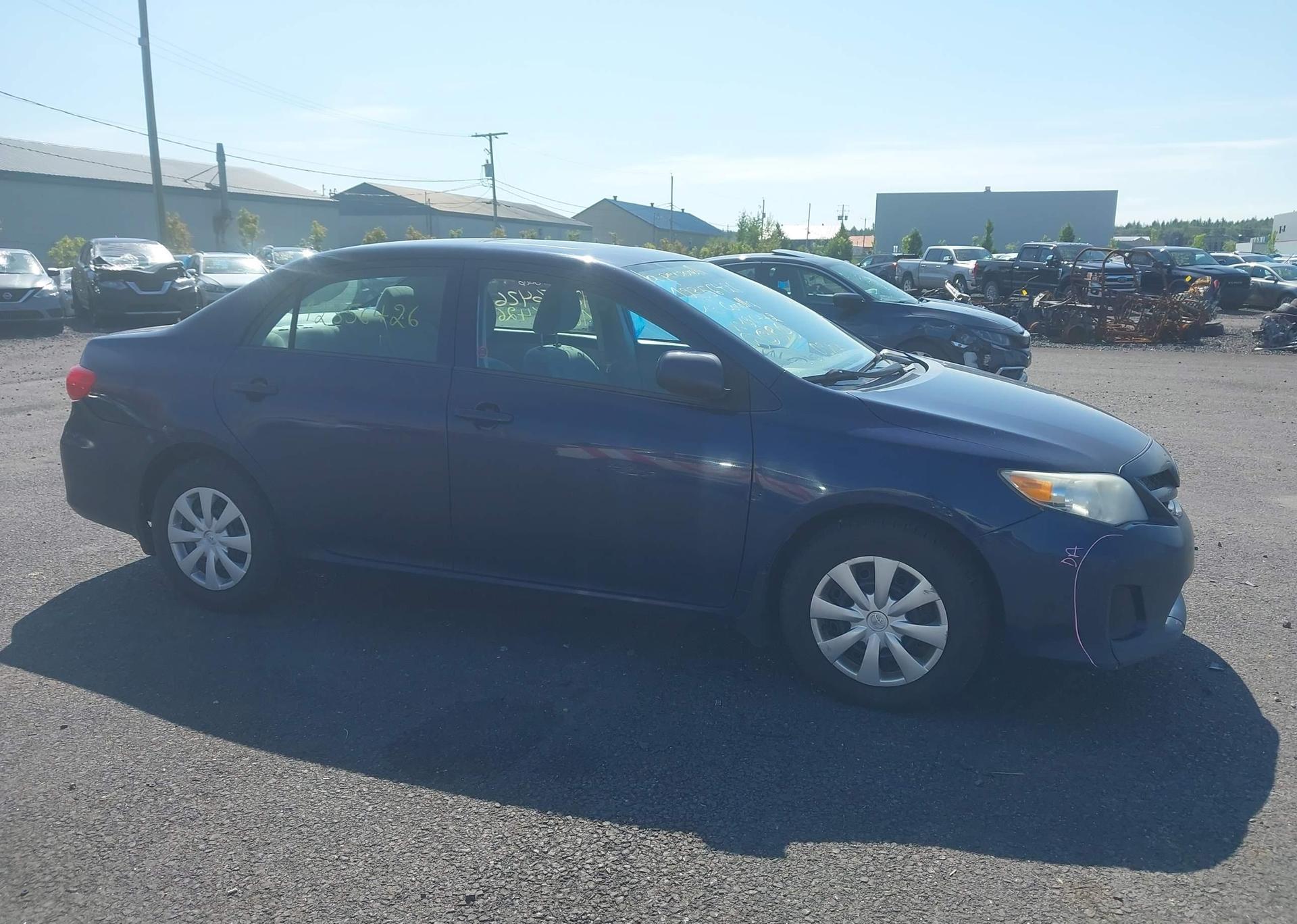 2013 TOYOTA COROLLA S