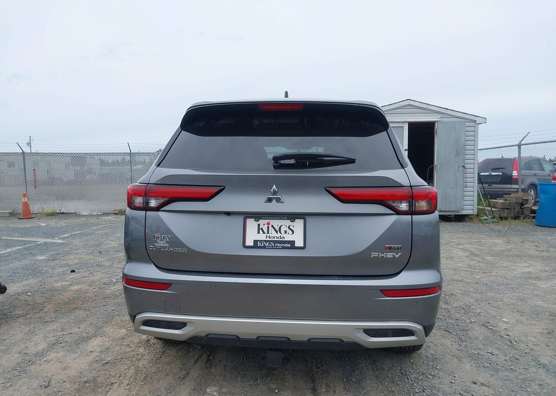 2024 MITSUBISHI OUTLANDER SE