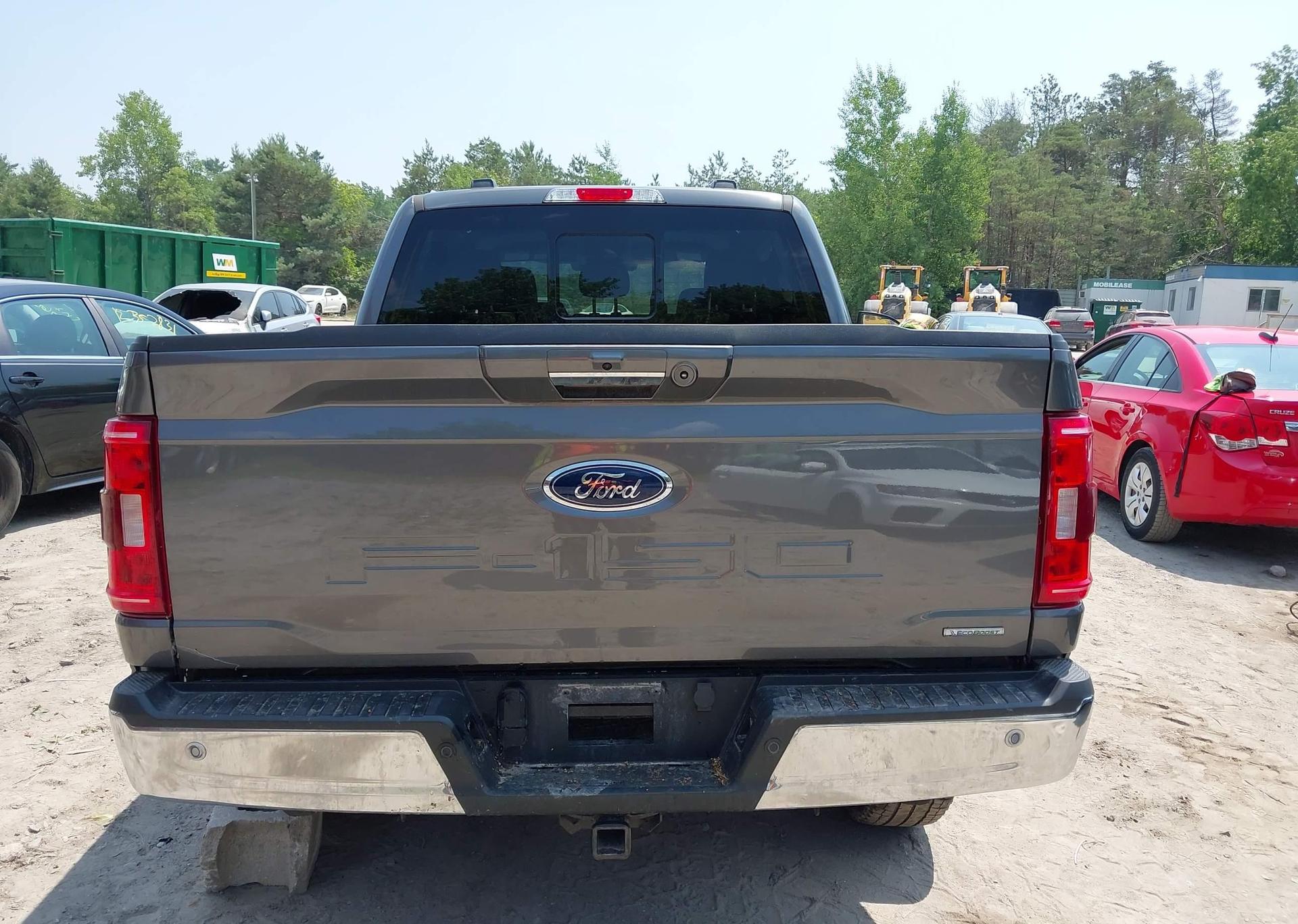 2023 FORD F-150 XLT