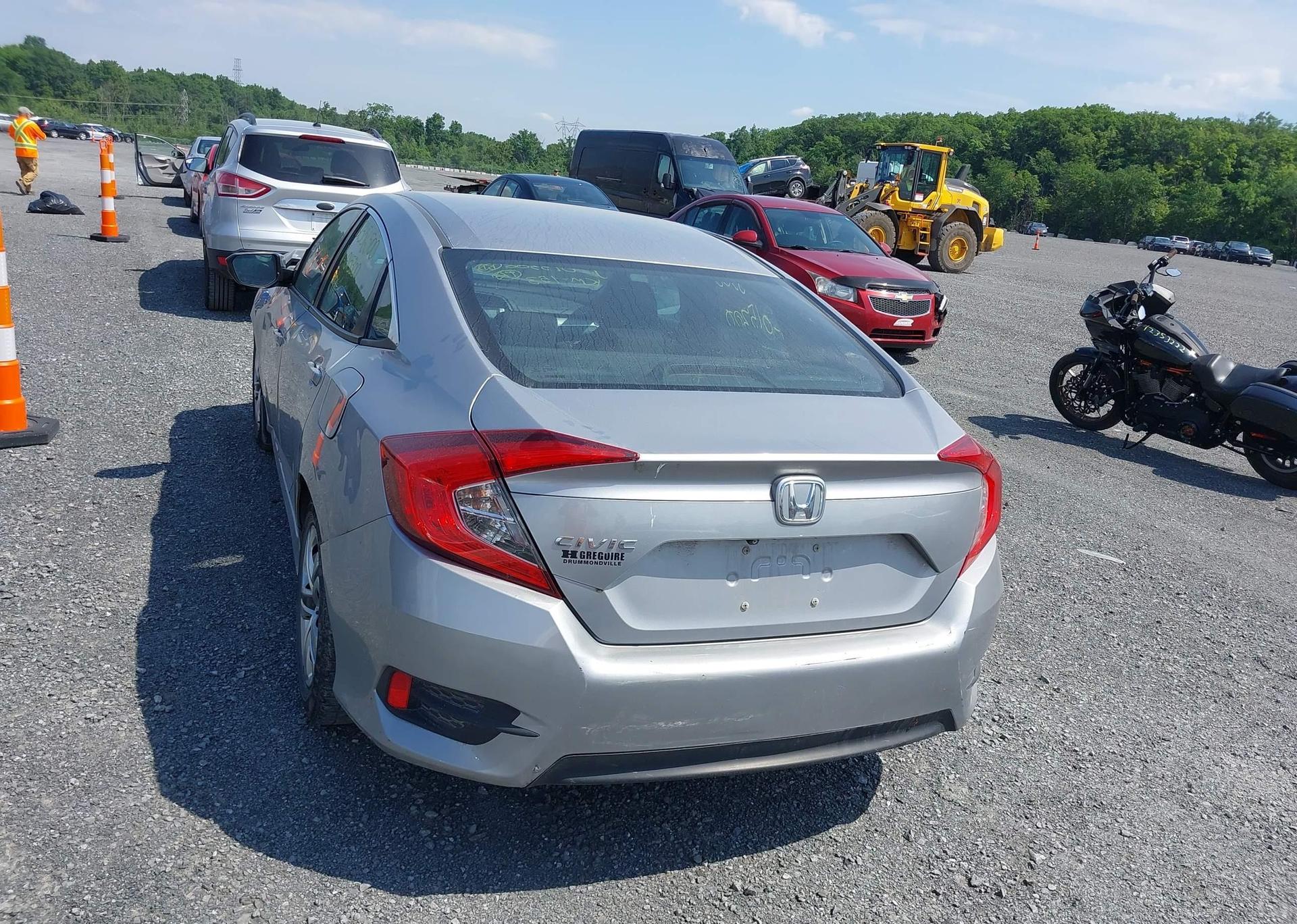 2016 HONDA CIVIC LX