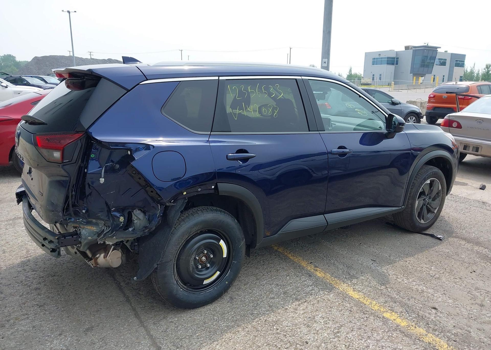 2025 NISSAN ROGUE SV