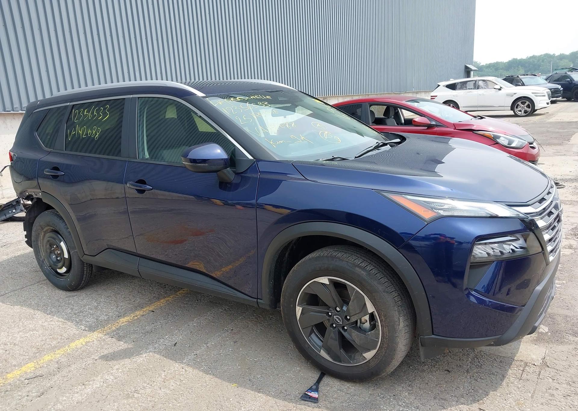 2025 NISSAN ROGUE SV