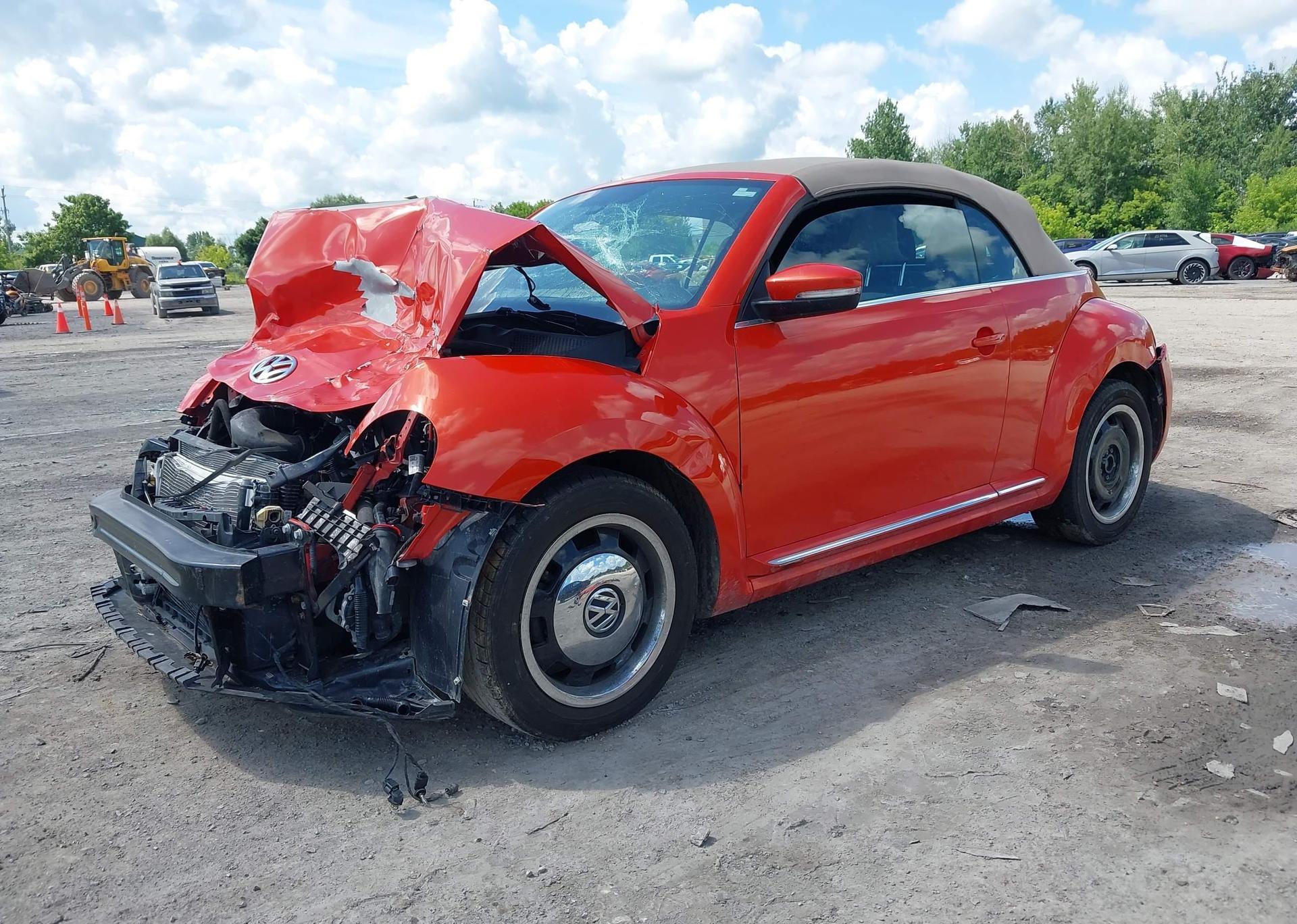2018 VOLKSWAGEN BEETLE 2.0 TSI COAST