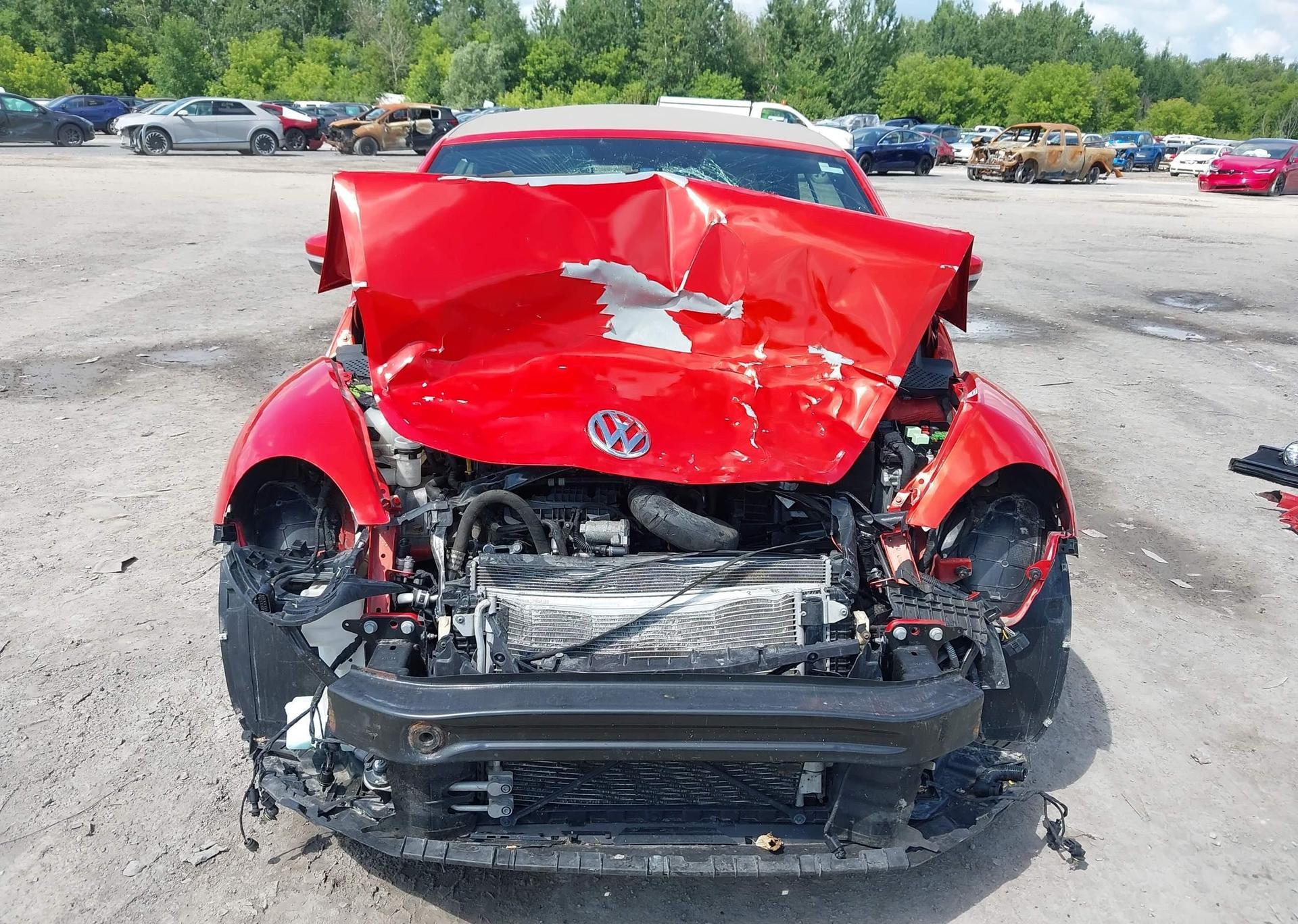 2018 VOLKSWAGEN BEETLE 2.0 TSI COAST