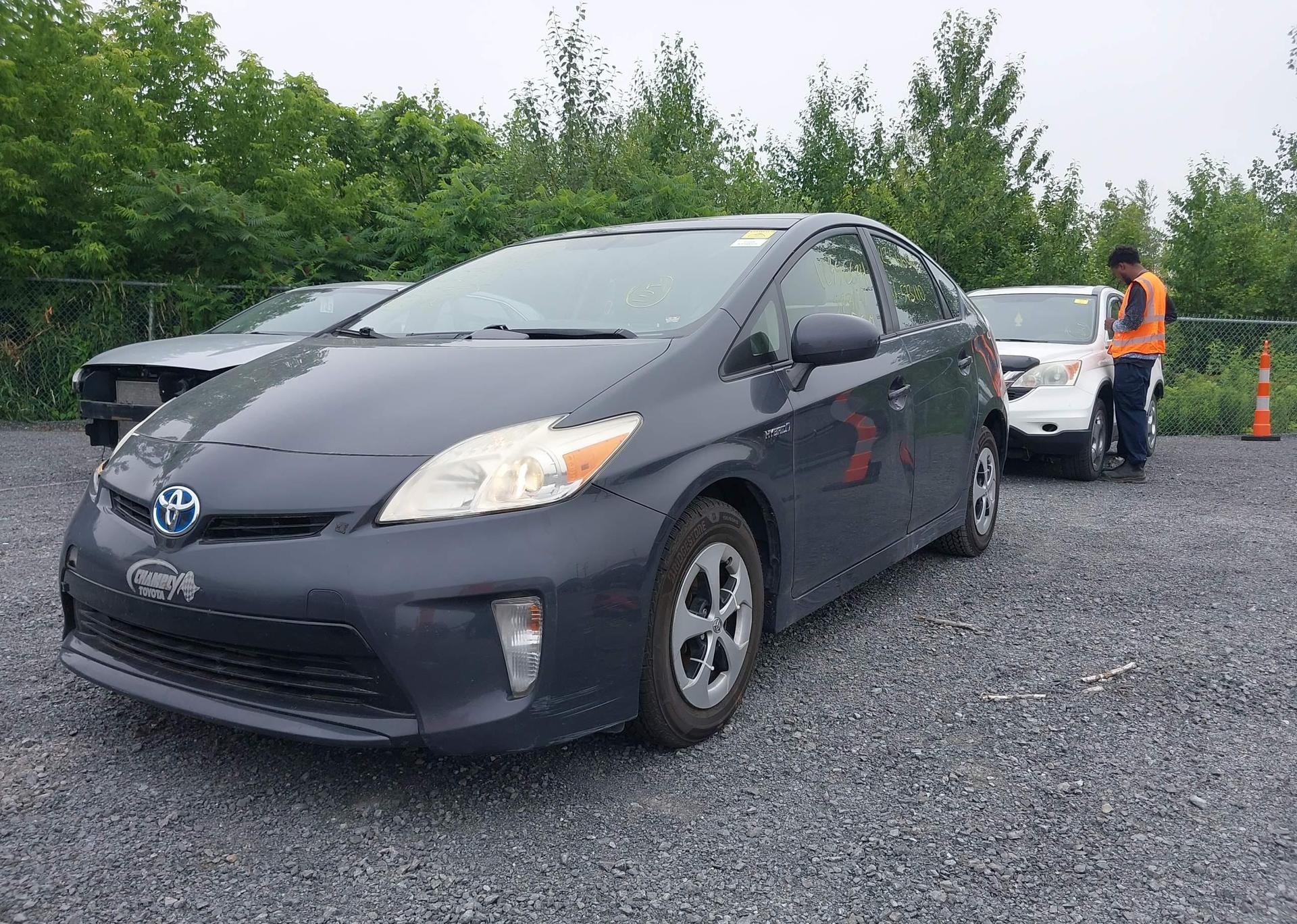 2013 TOYOTA PRIUS