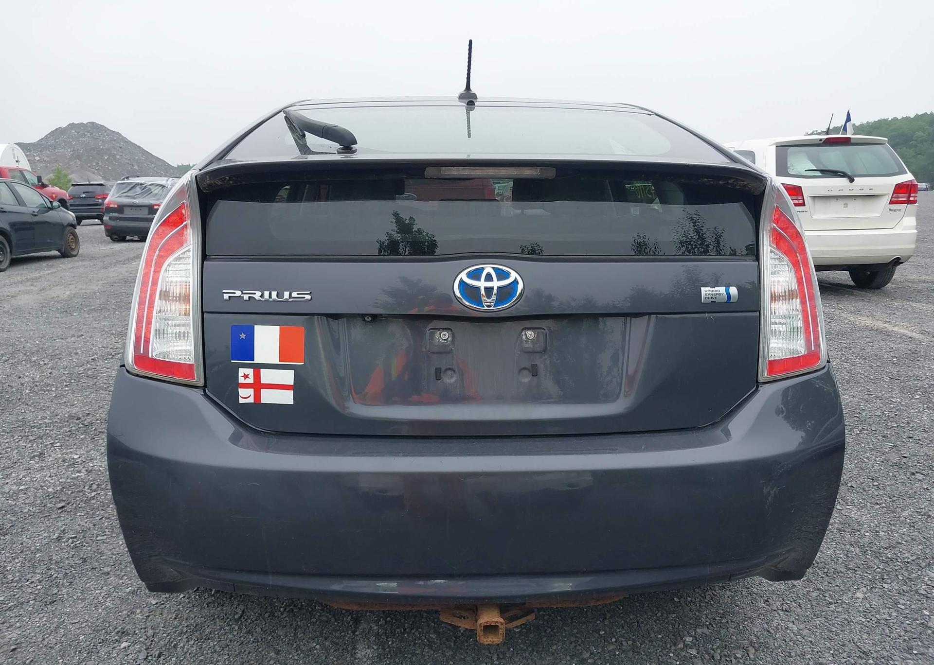 2013 TOYOTA PRIUS