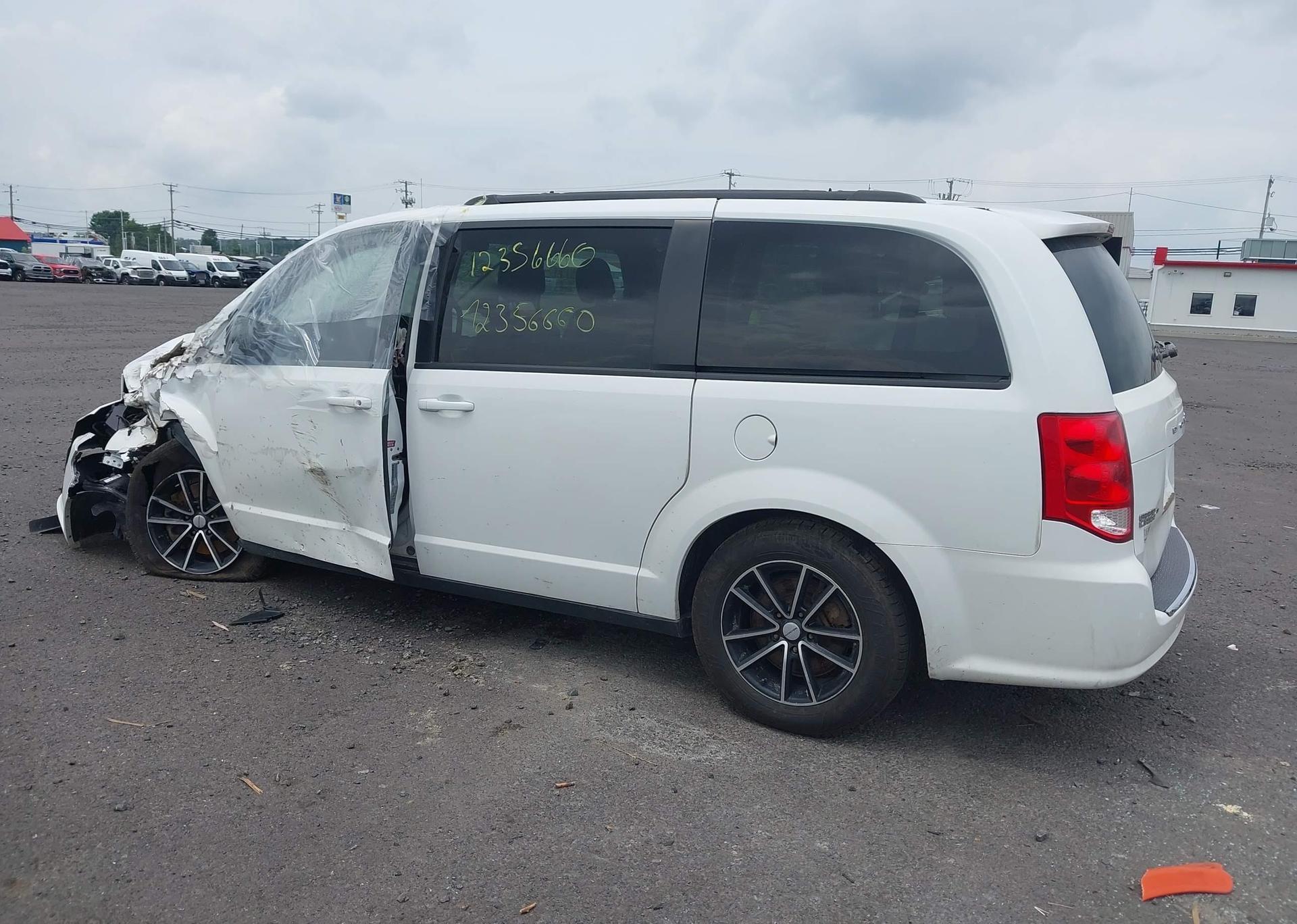 2020 DODGE GRAND CARAVAN SXT