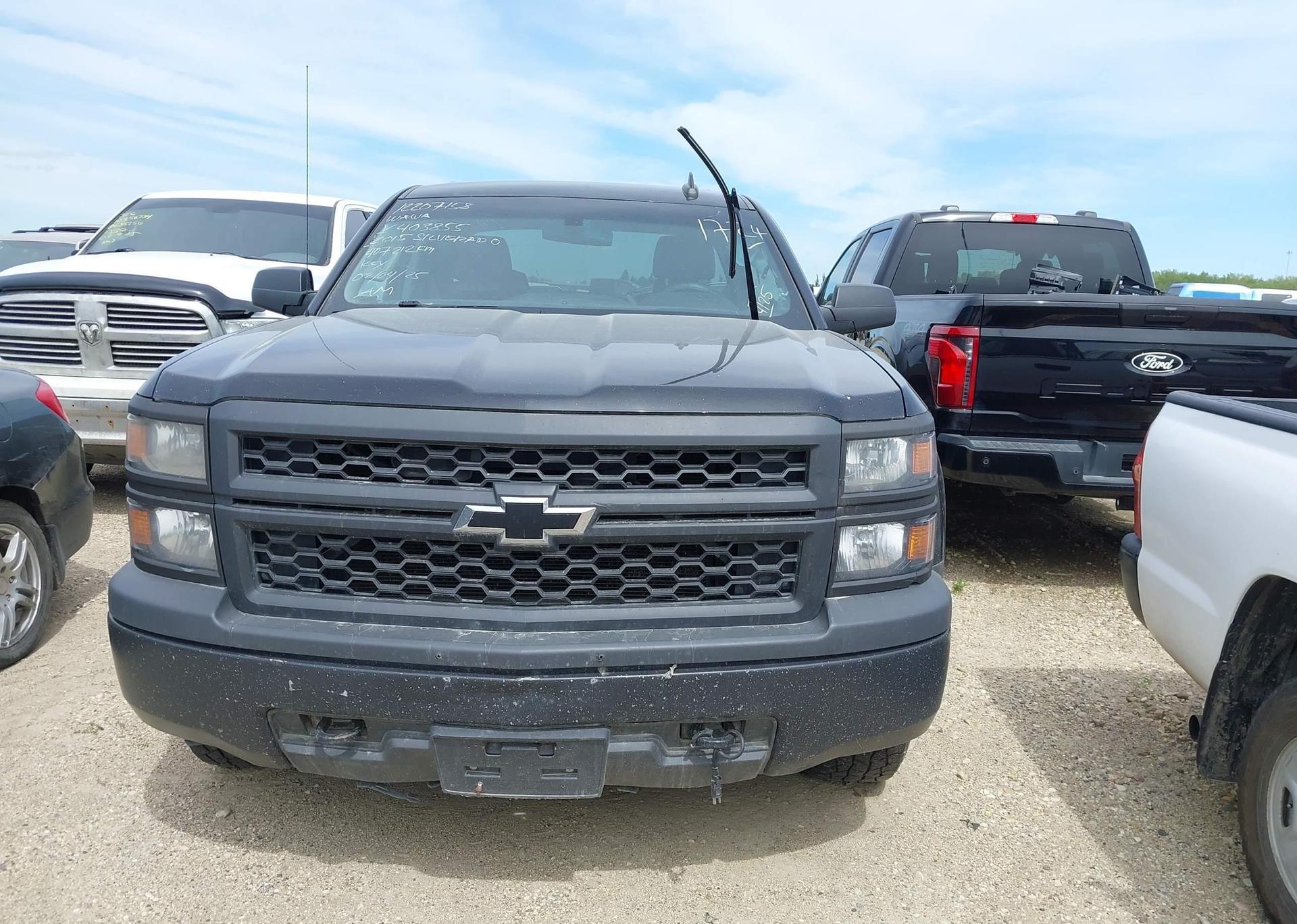 2015 CHEVROLET SILVERADO 1500 LS
