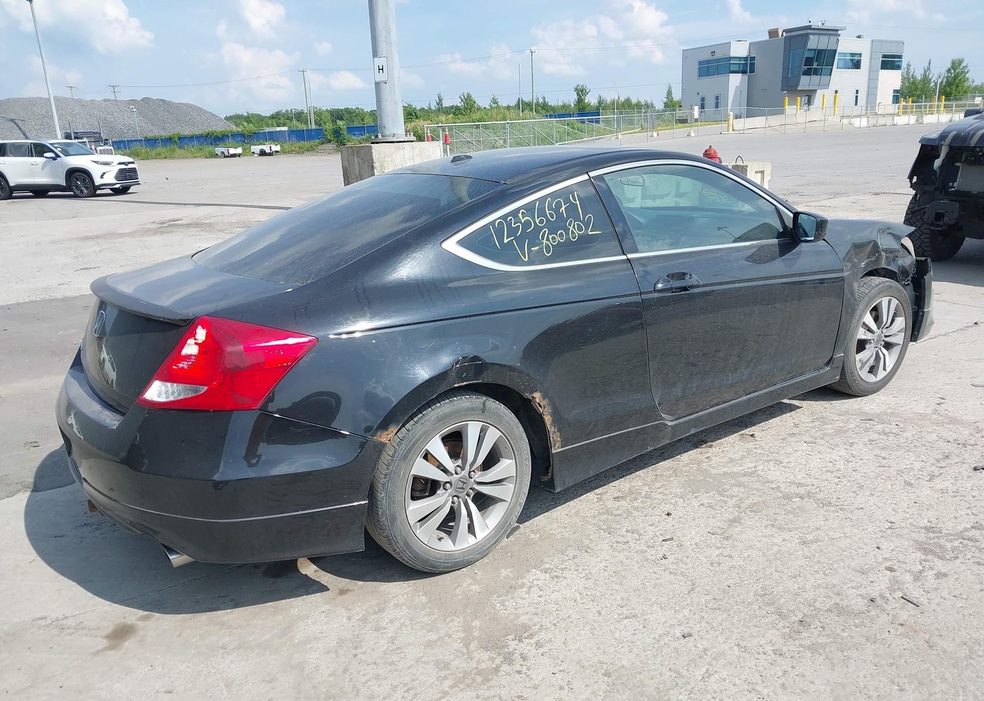 2011 HONDA ACCORD EXL
