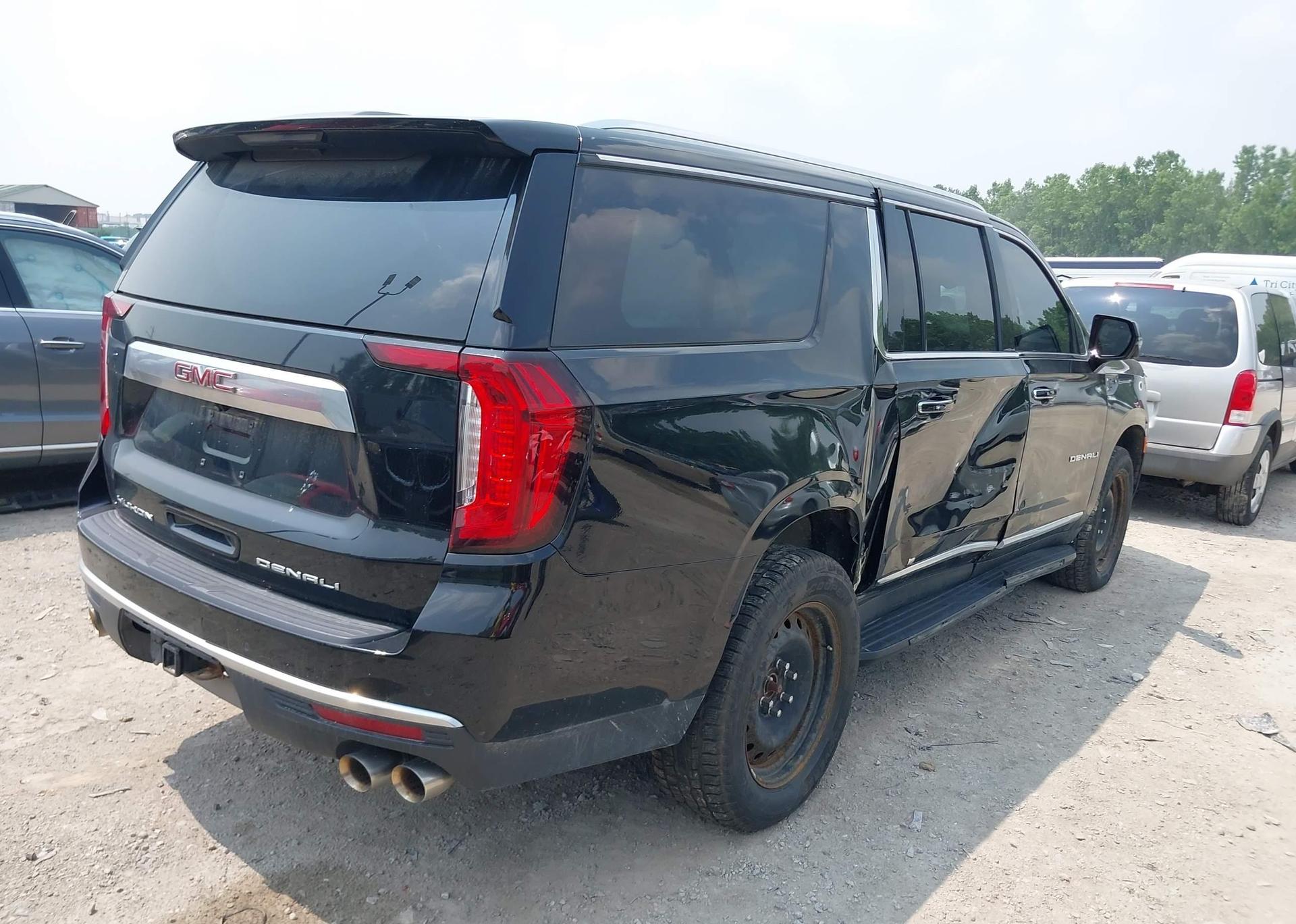 2021 GMC YUKON XL DENALI