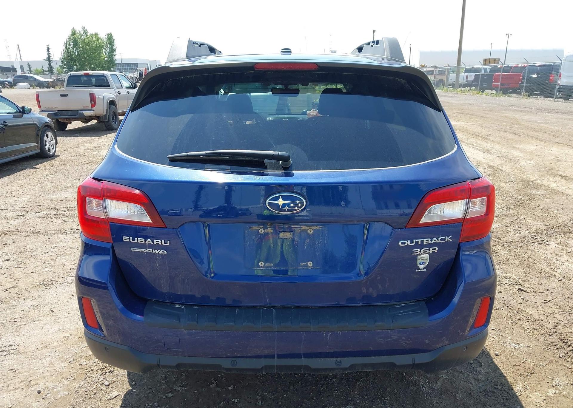 2017 SUBARU OUTBACK 3.6R LIMITED
