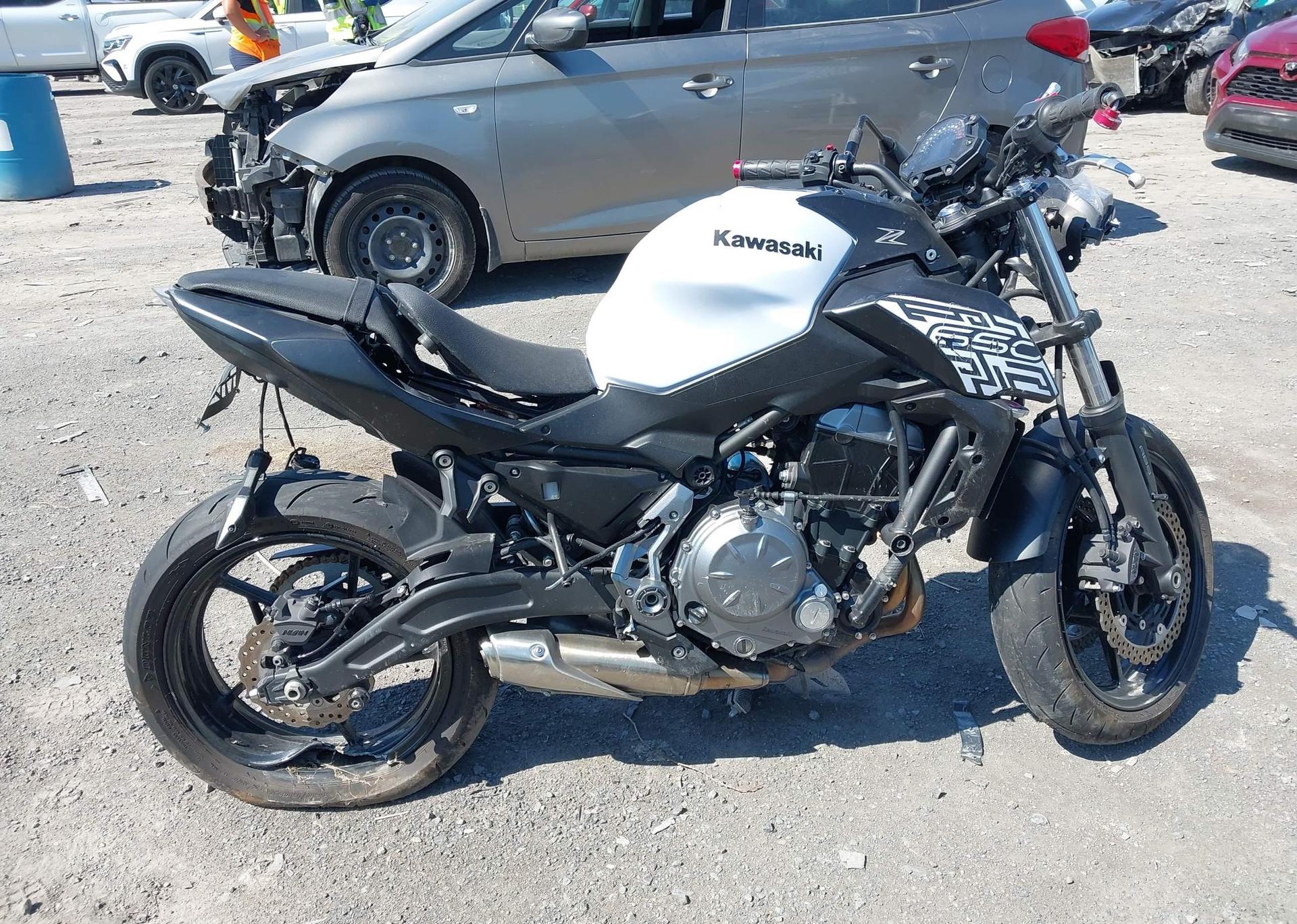 2019 KAWASAKI ER650 H