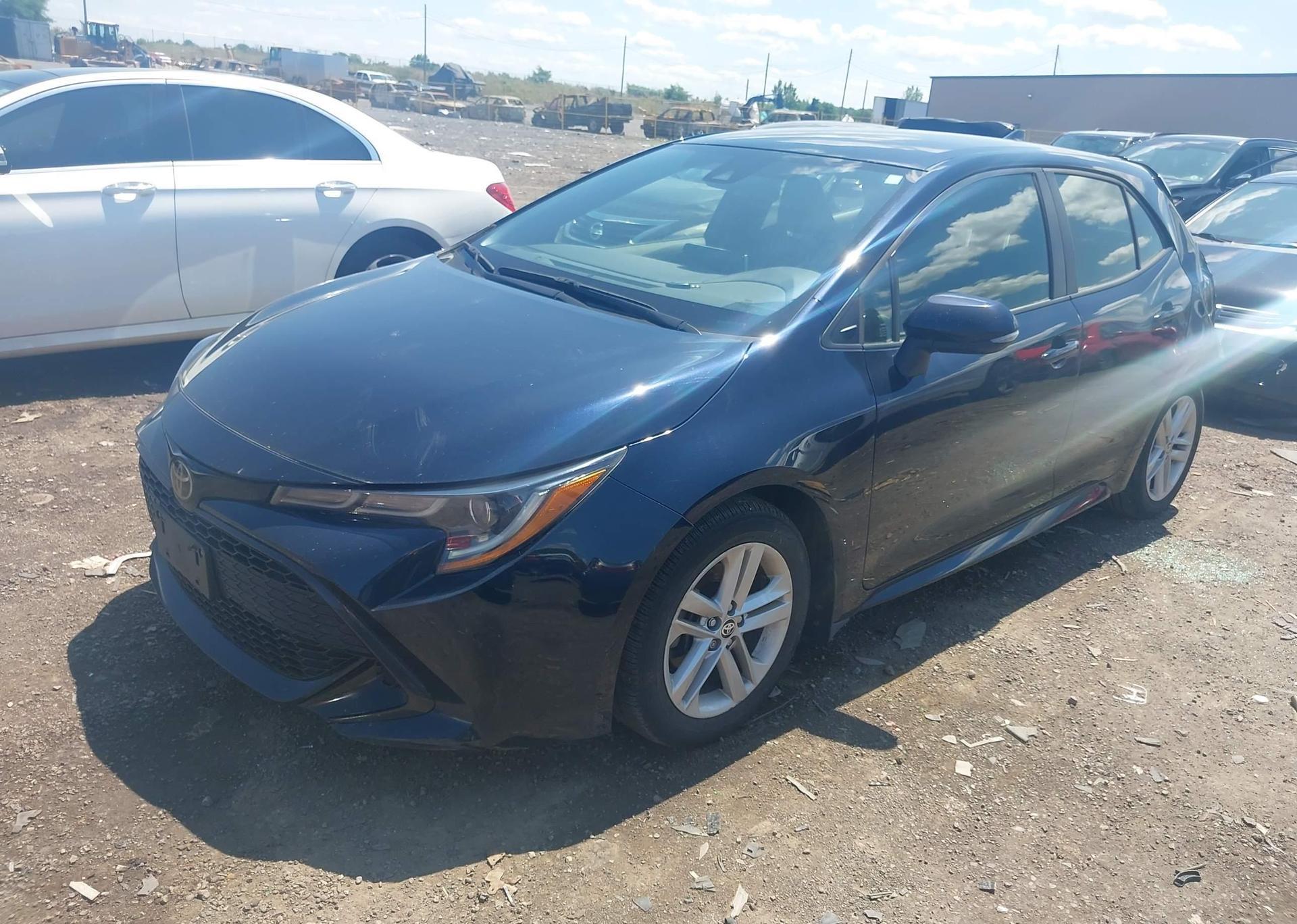 2022 TOYOTA COROLLA