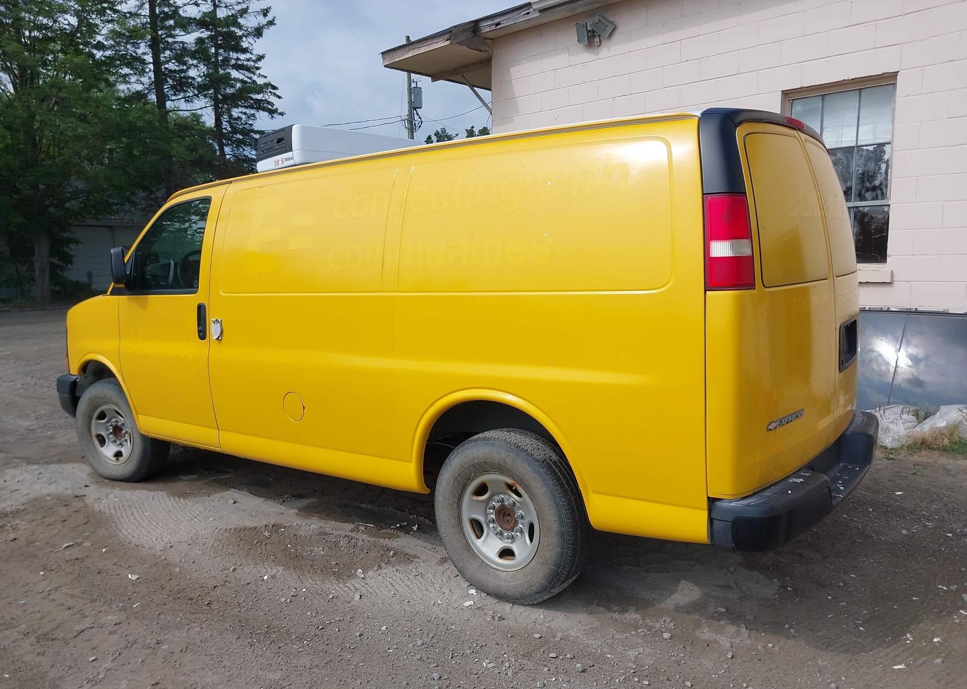2008 CHEVROLET EXPRESS G2500