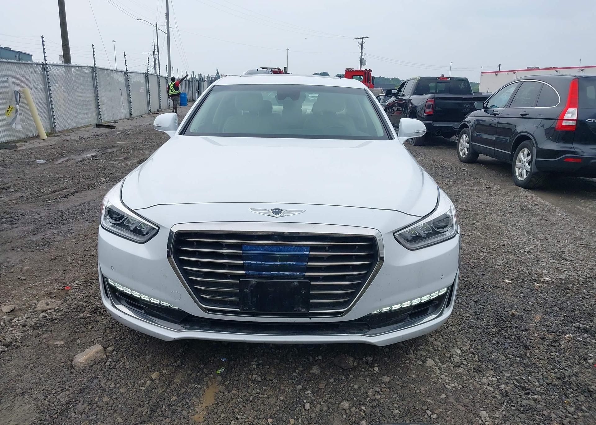 2019 GENESIS G90 5.0L