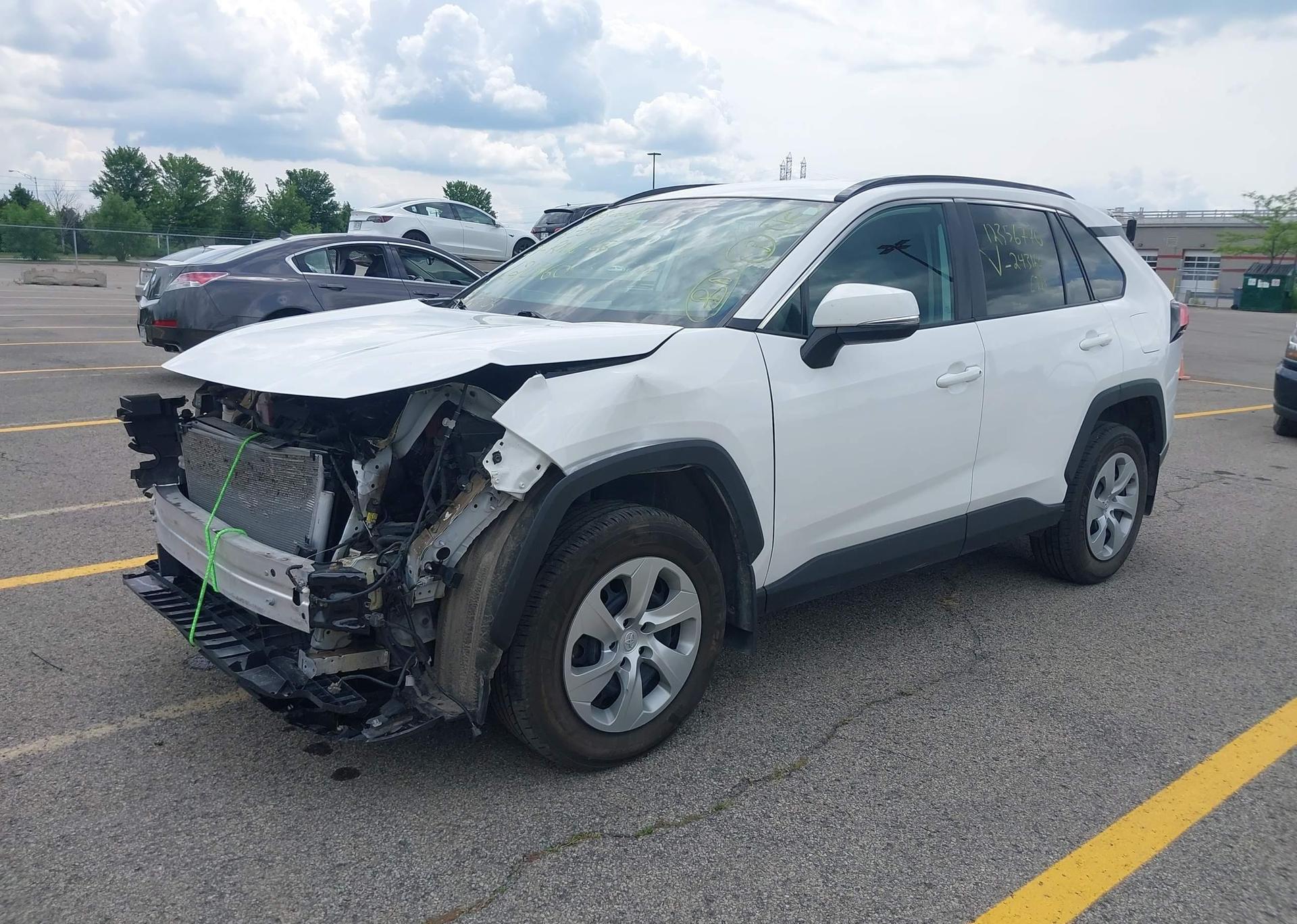 2021 TOYOTA RAV4 LE