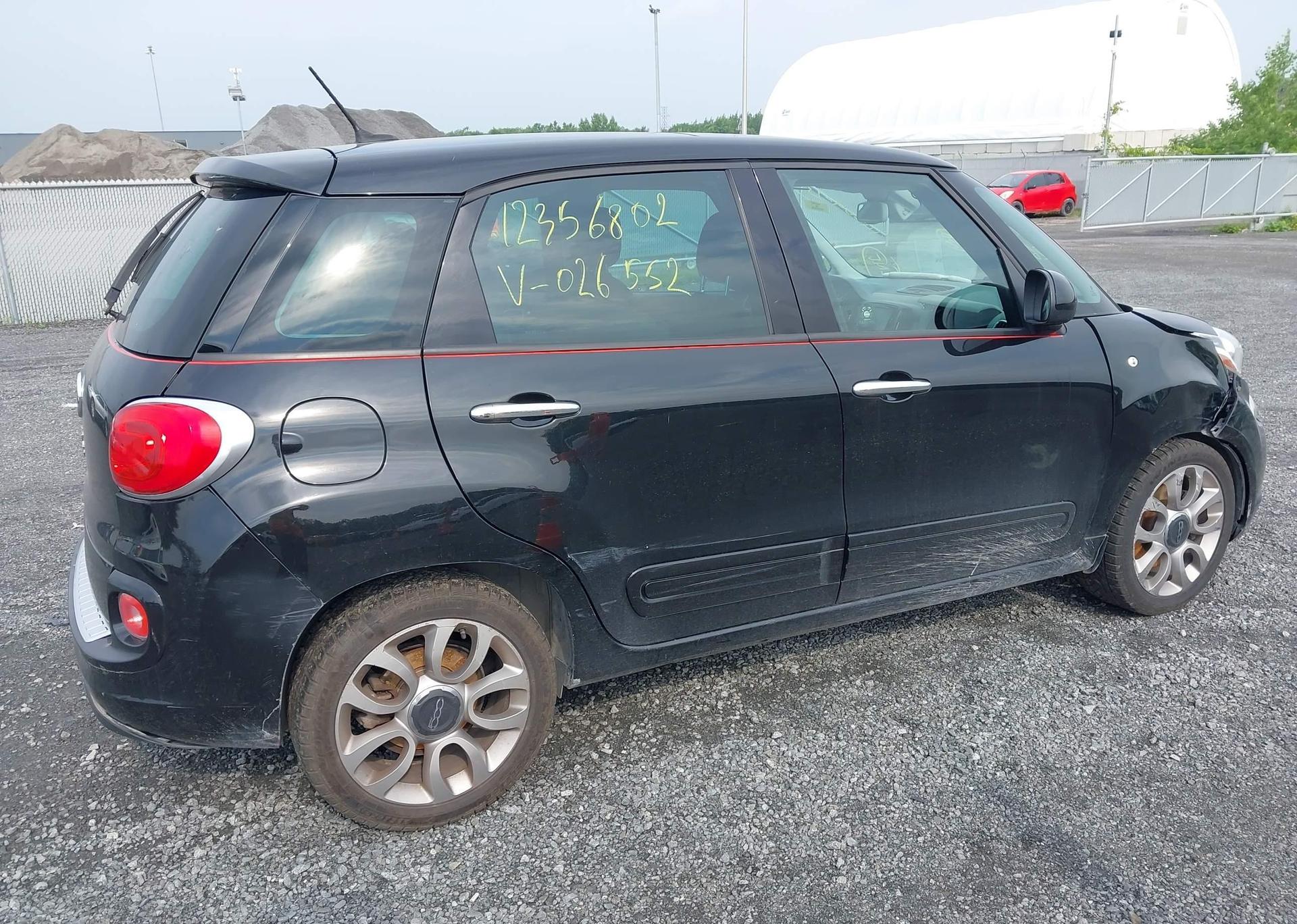 2014 FIAT 500L SPORT
