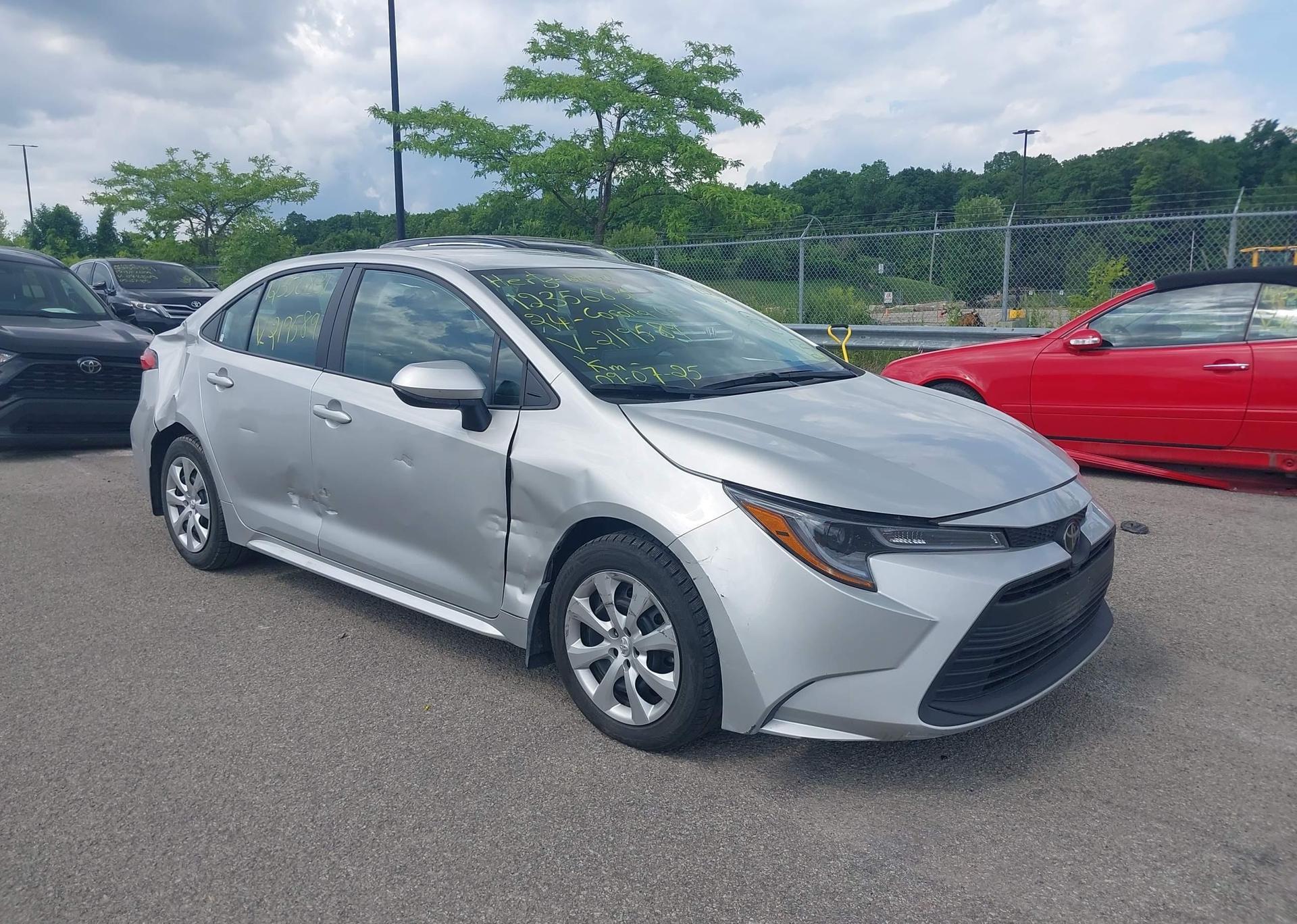 2024 TOYOTA COROLLA LE