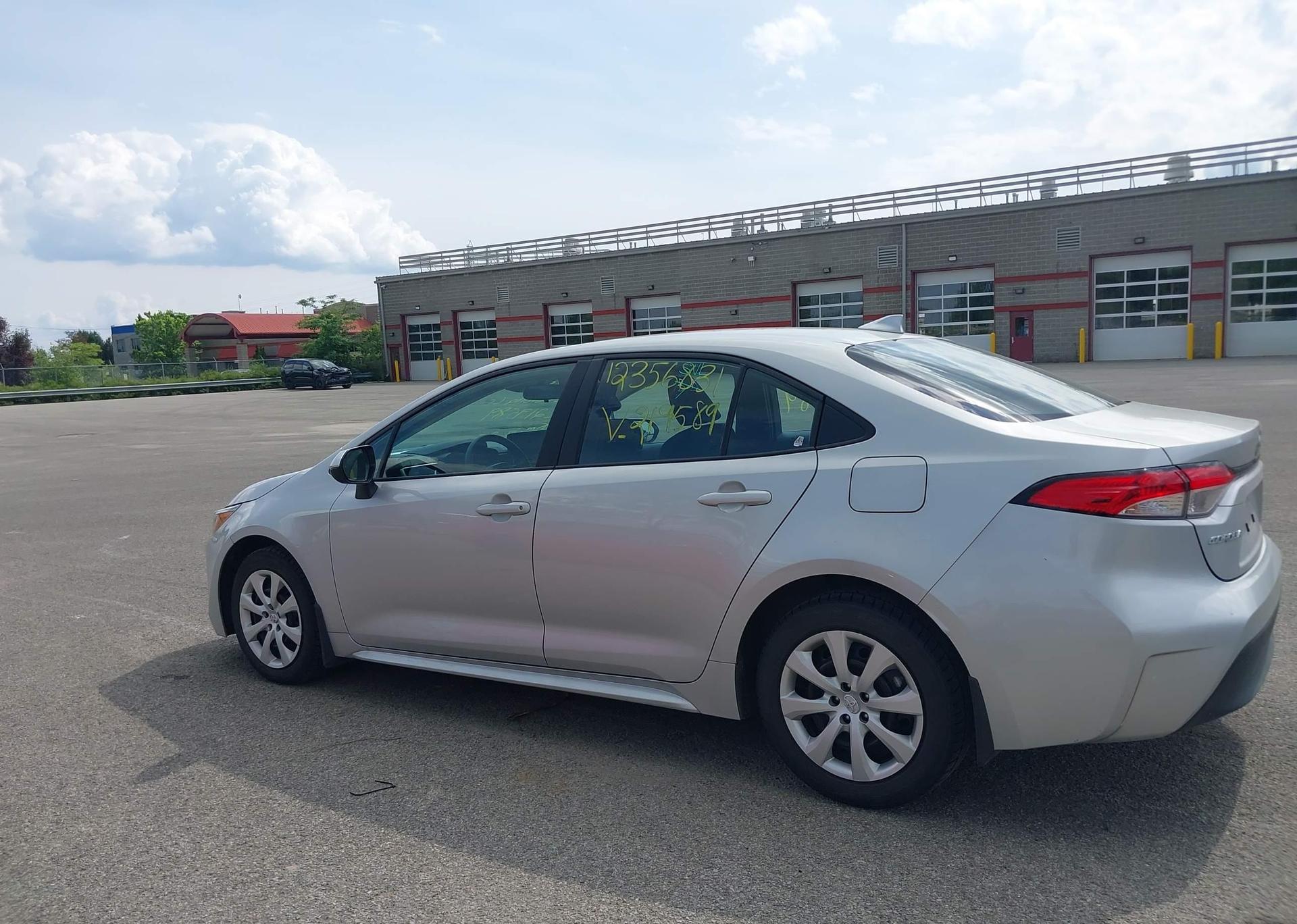 2024 TOYOTA COROLLA LE