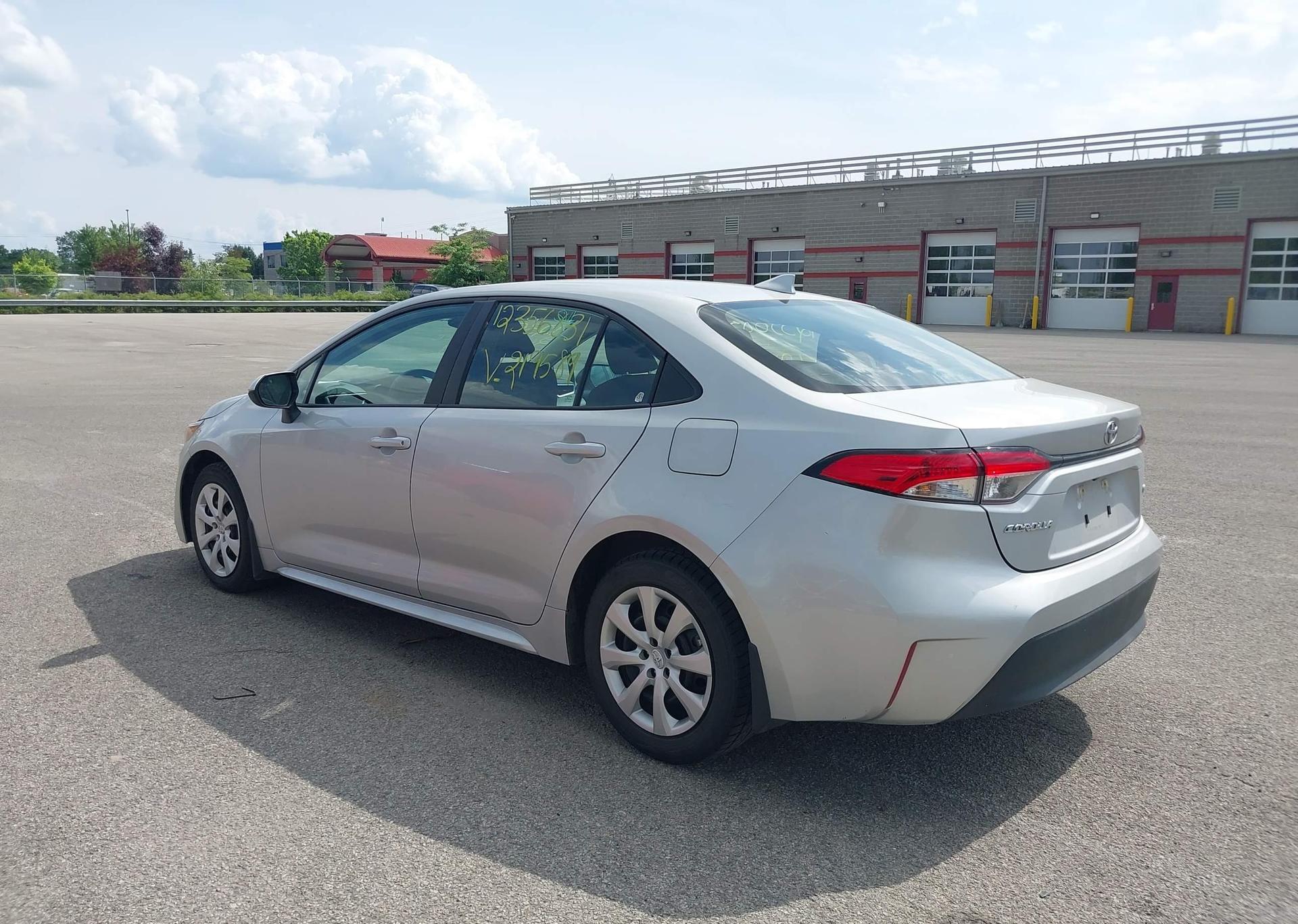 2024 TOYOTA COROLLA LE