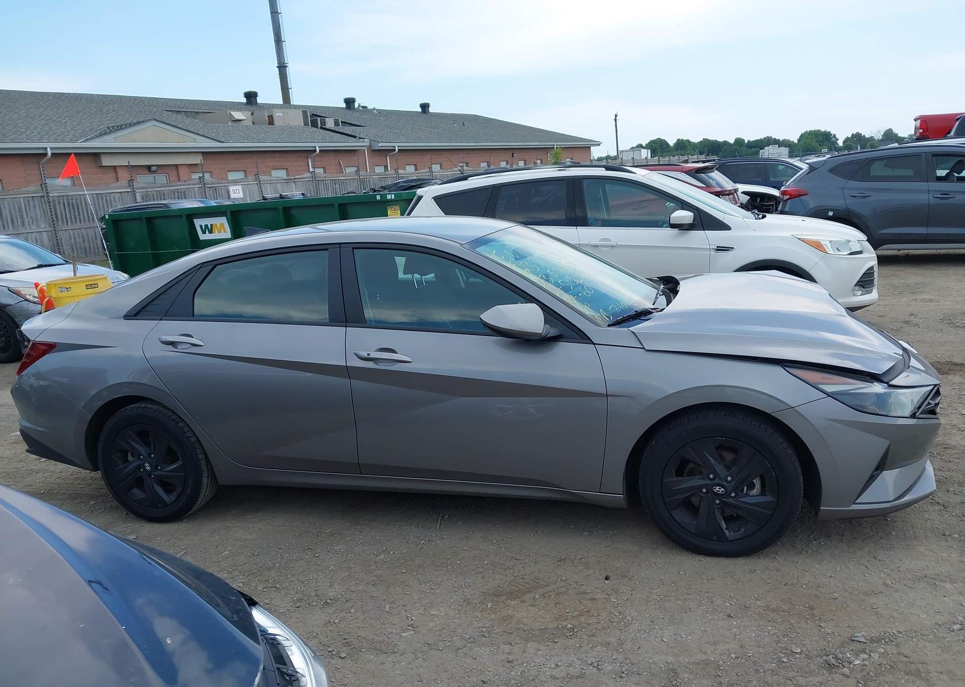 2023 HYUNDAI ELANTRA SEL