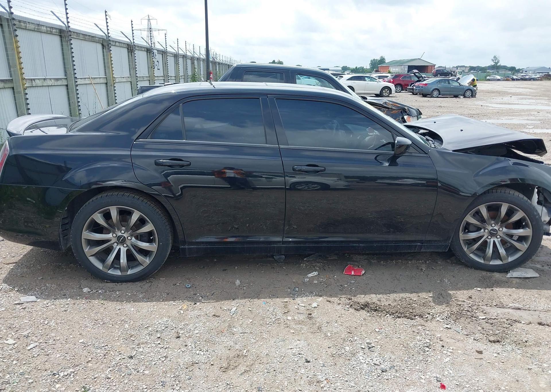 2014 CHRYSLER 300 S