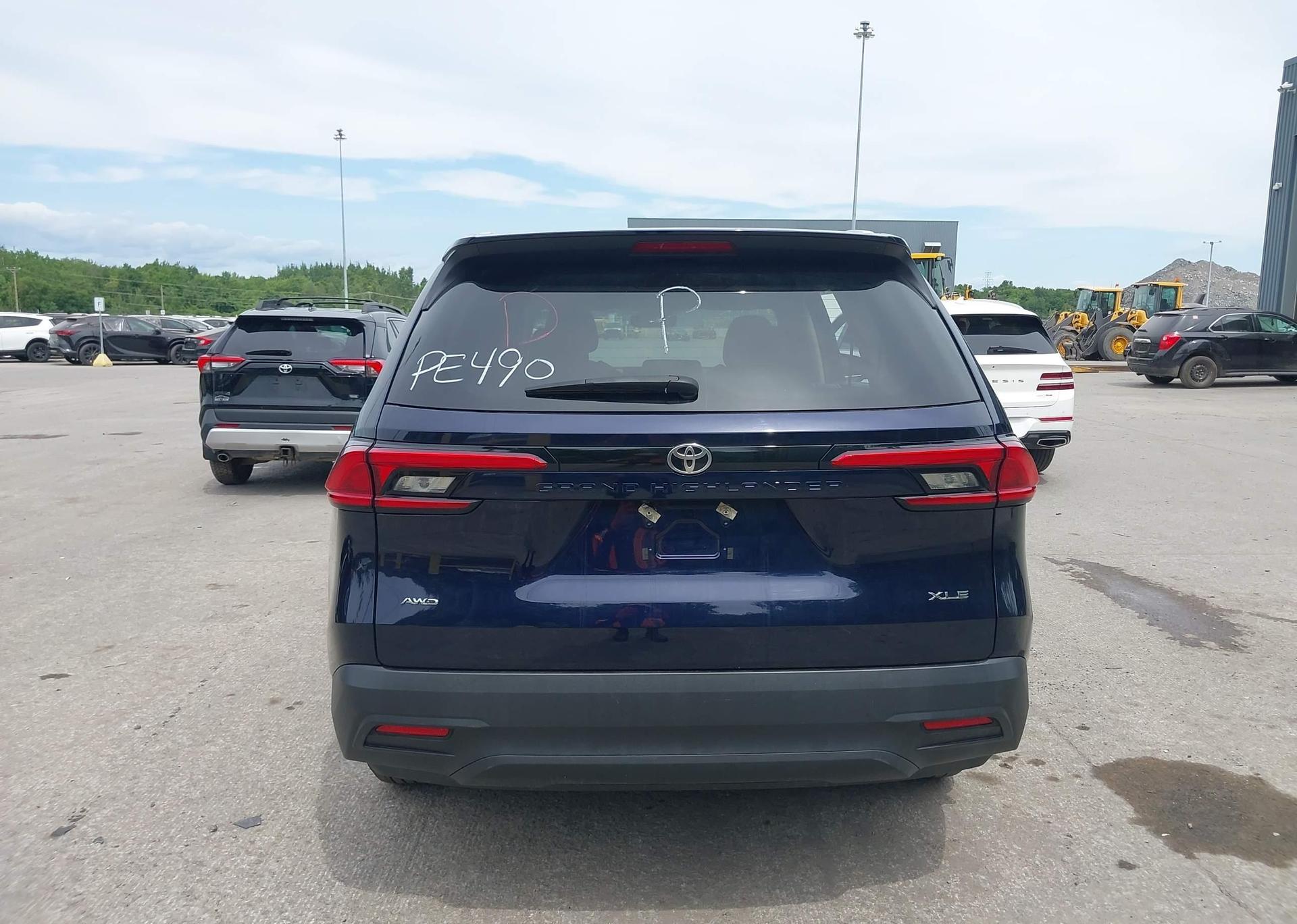 2024 TOYOTA GRAND HIGHLANDER