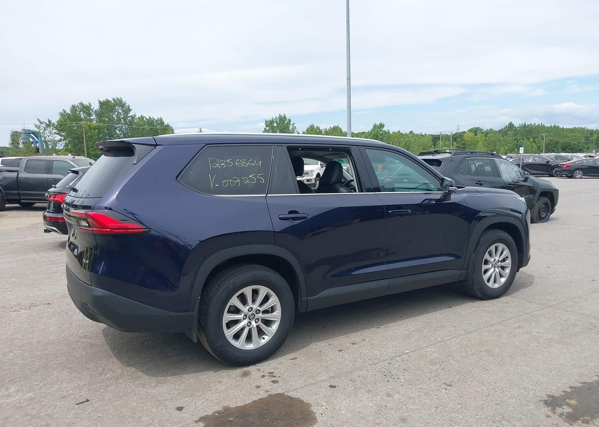 2024 TOYOTA GRAND HIGHLANDER