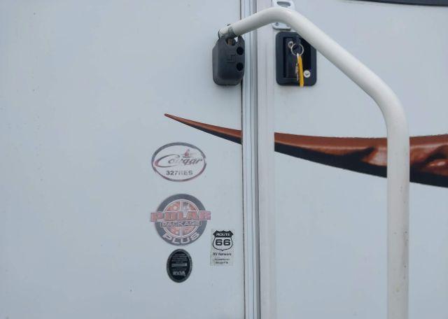 2011 KEYSTONE cougar