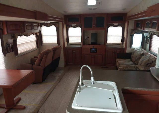 2011 KEYSTONE cougar