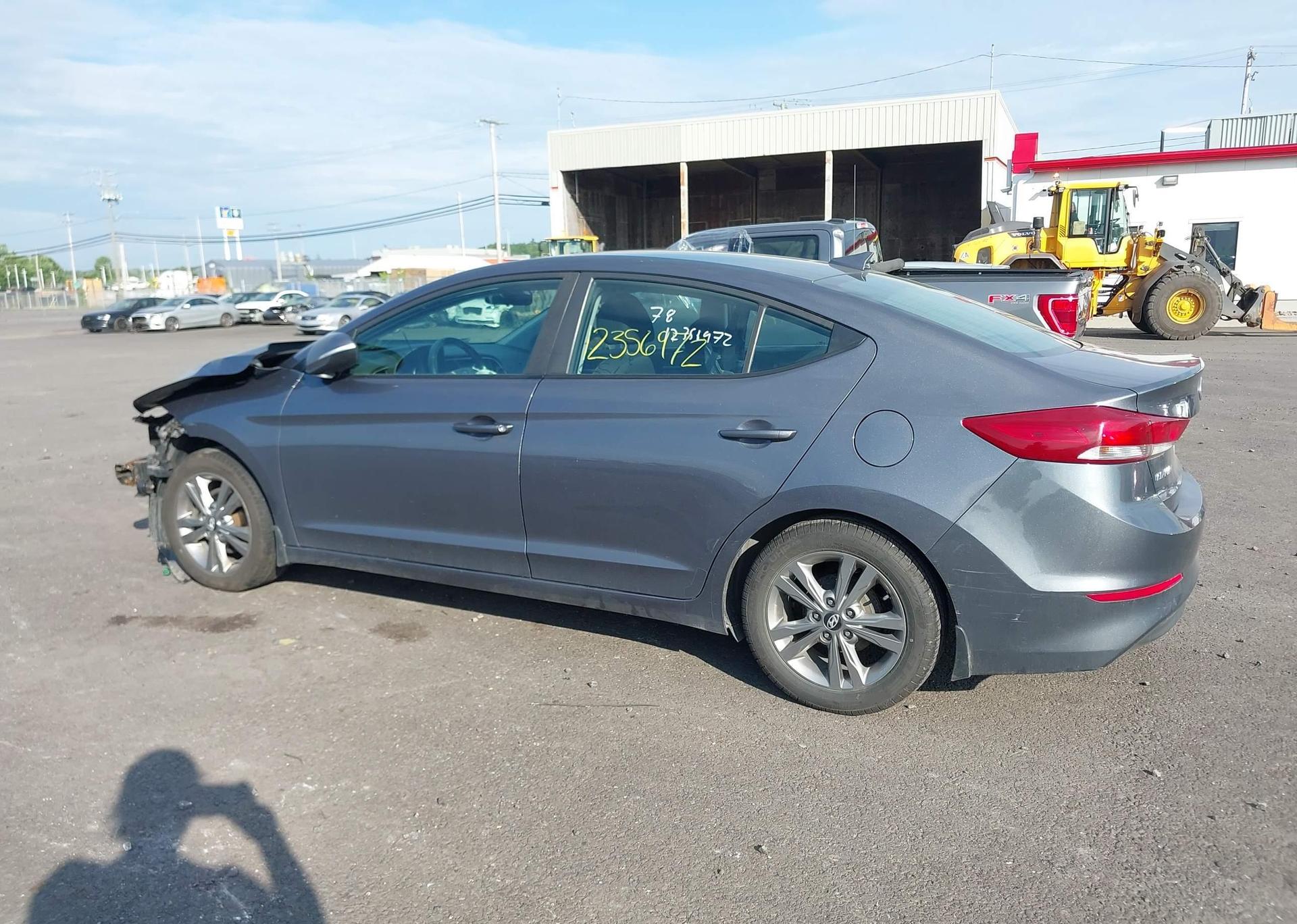 2017 HYUNDAI ELANTRA