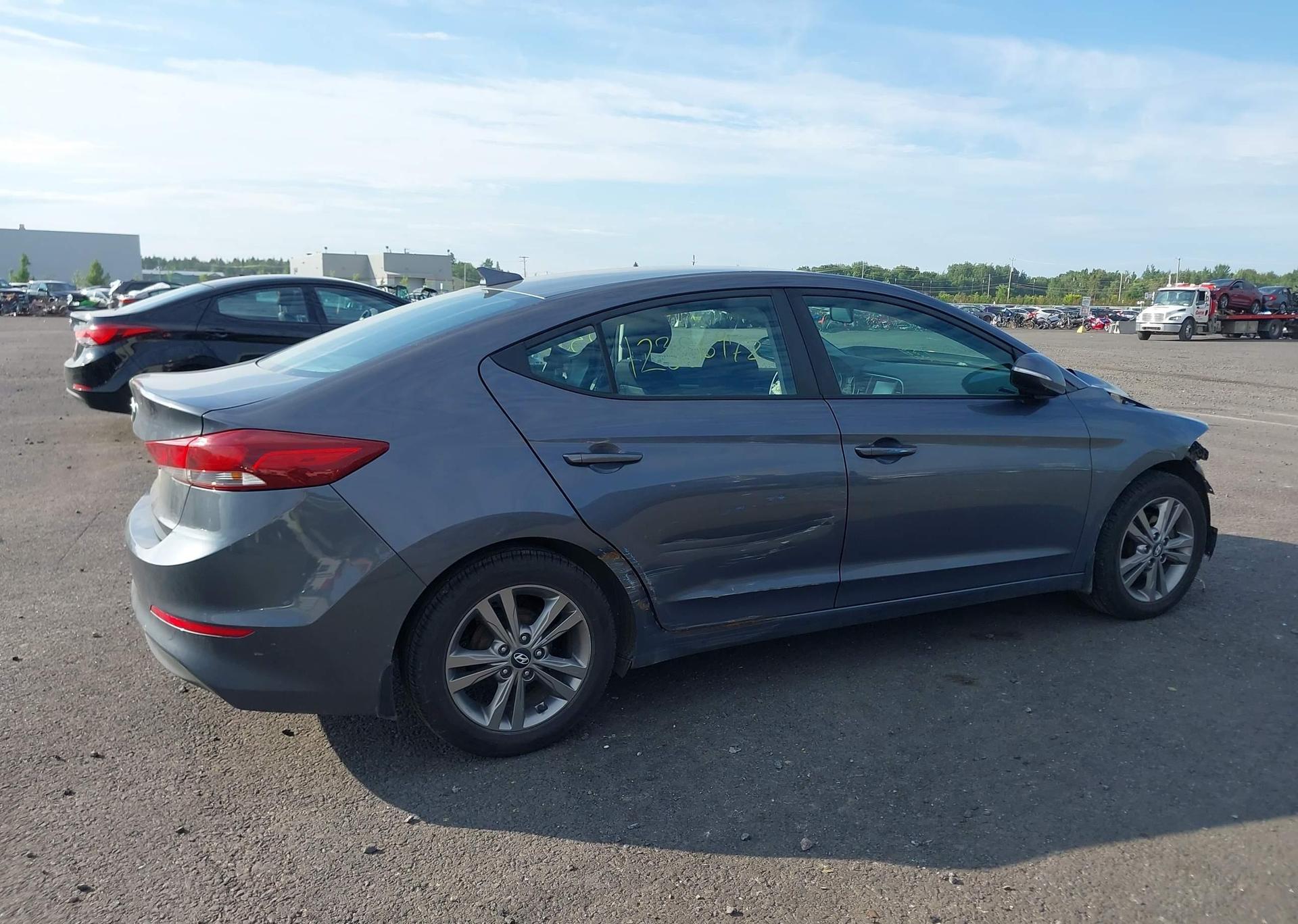 2017 HYUNDAI ELANTRA