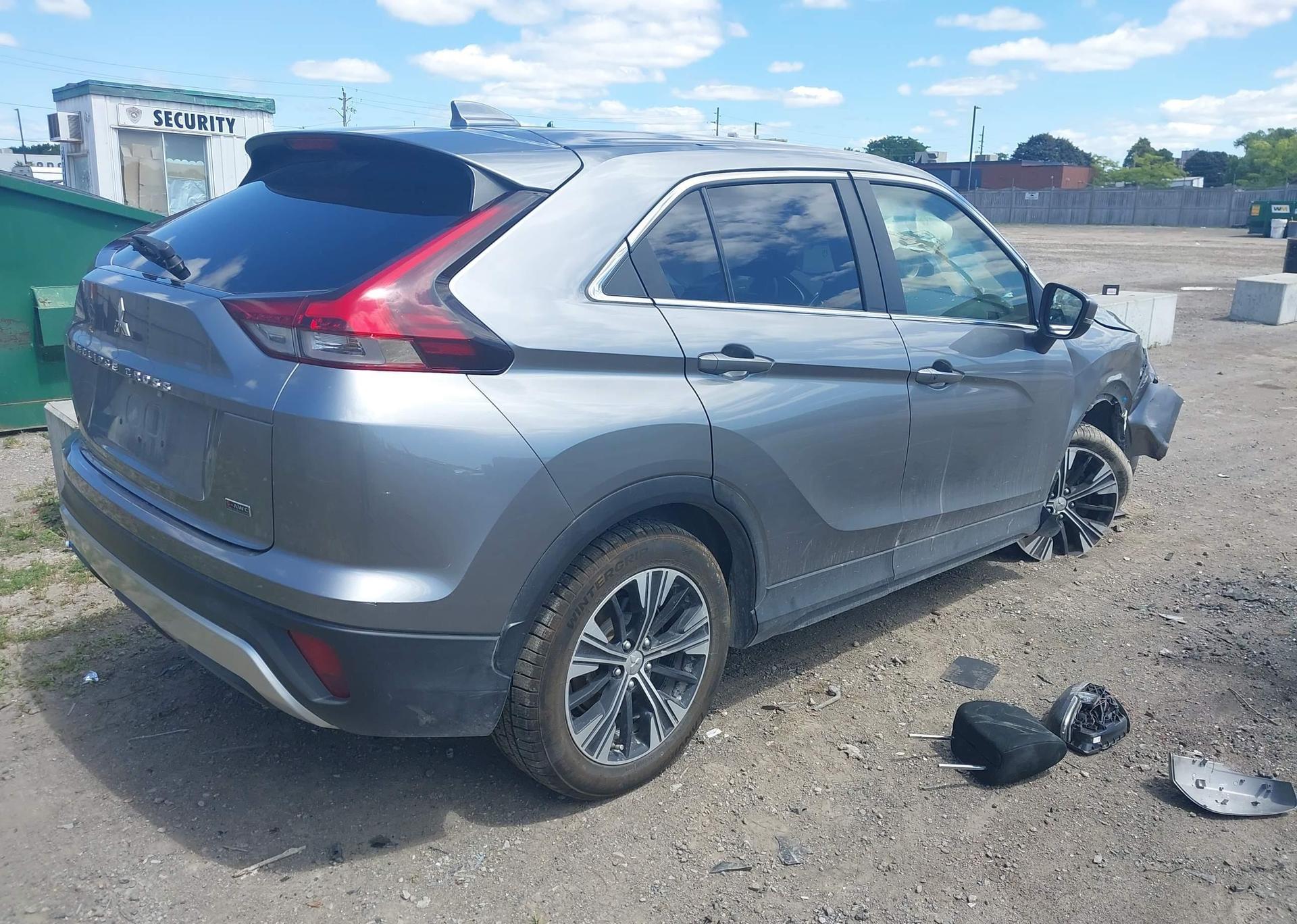 2022 MITSUBISHI ECLIPSE CROSS LE