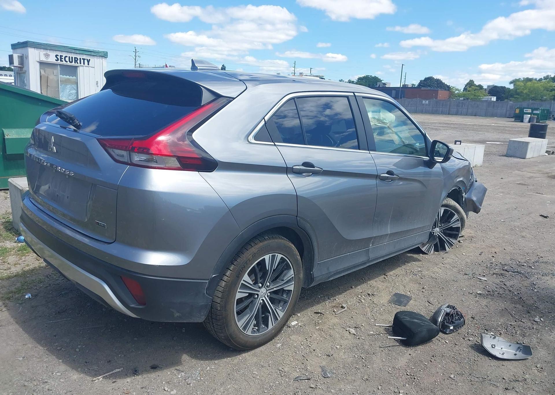 2022 MITSUBISHI ECLIPSE CROSS LE