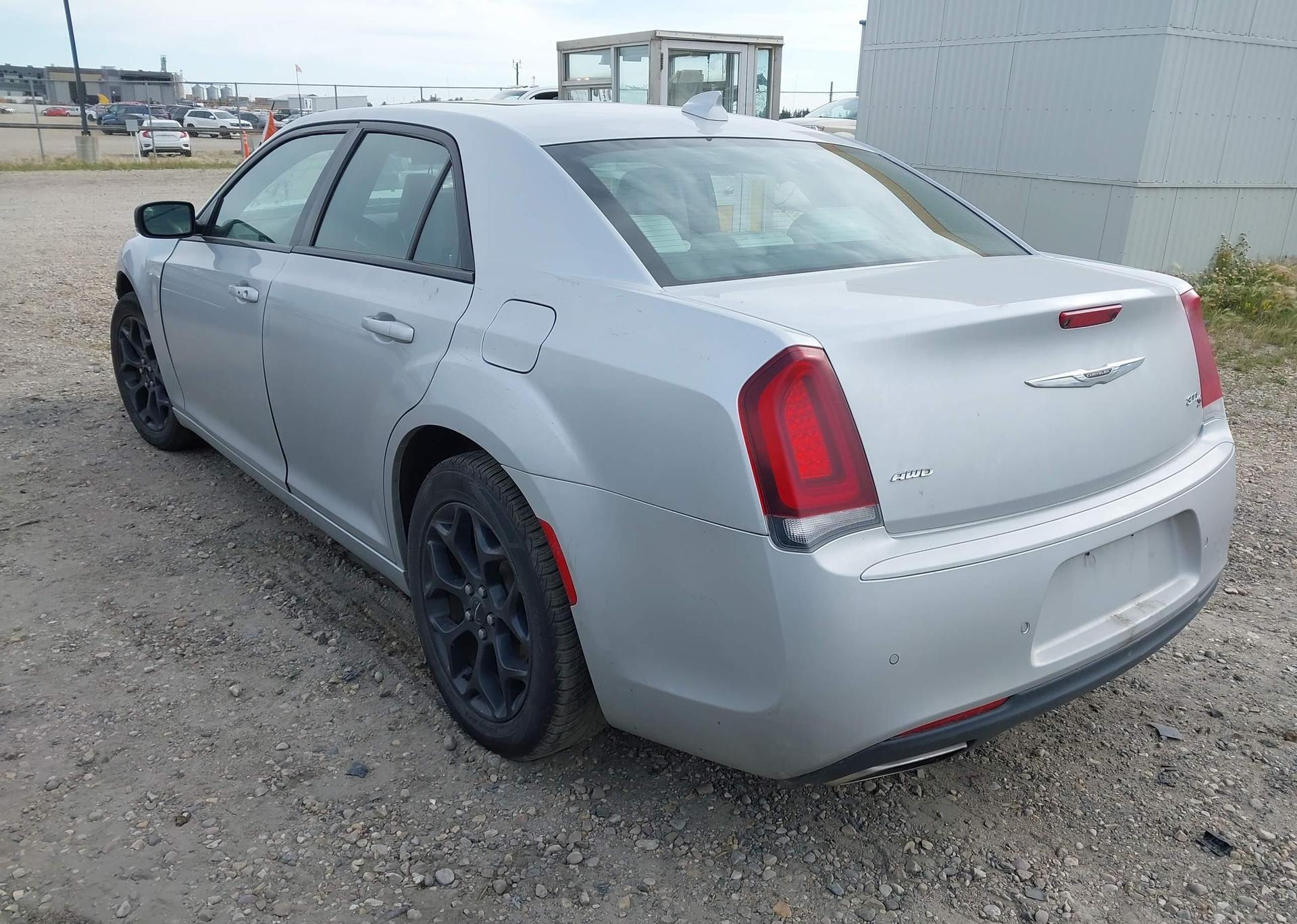 2020 CHRYSLER 300 S