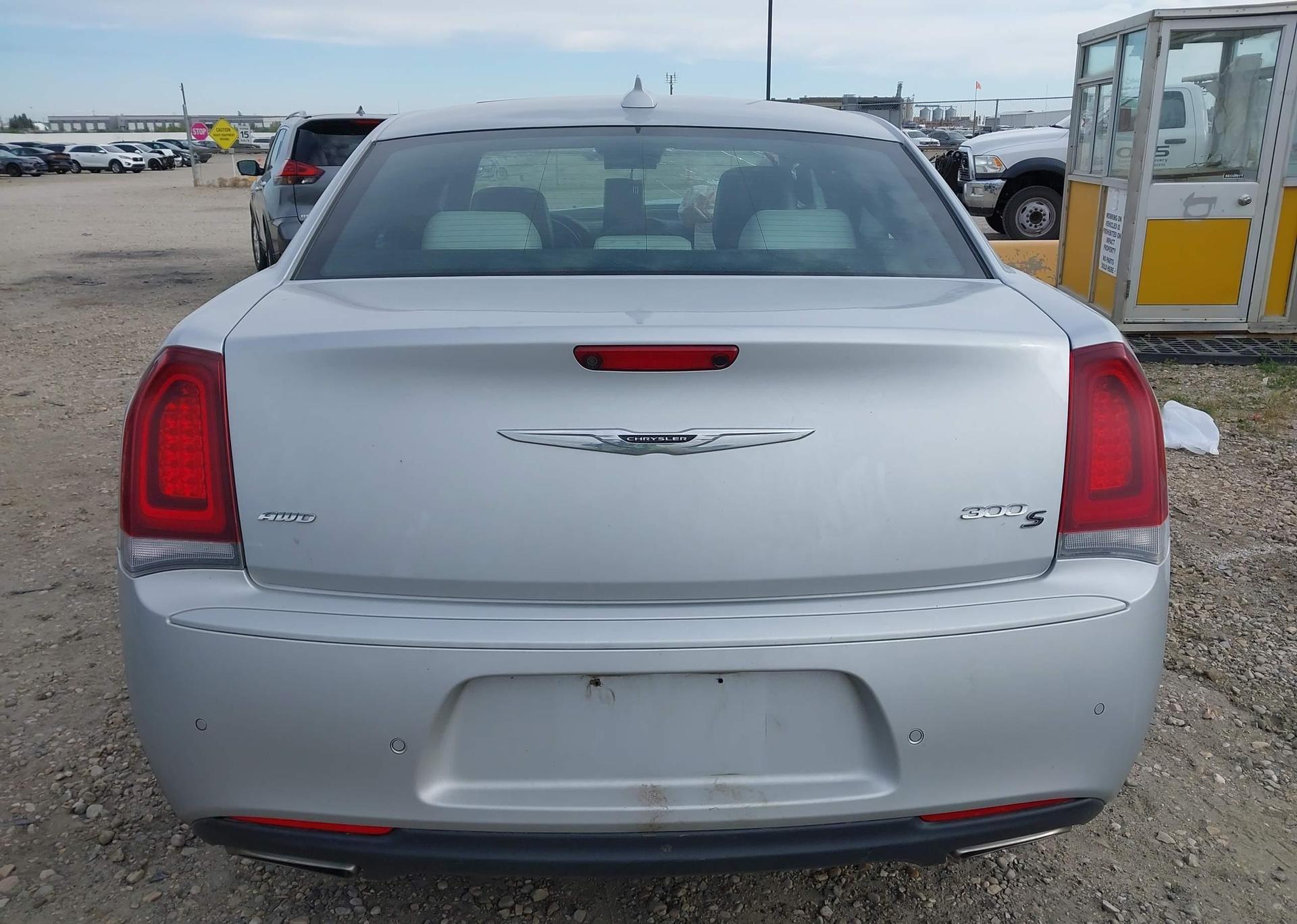 2020 CHRYSLER 300 S