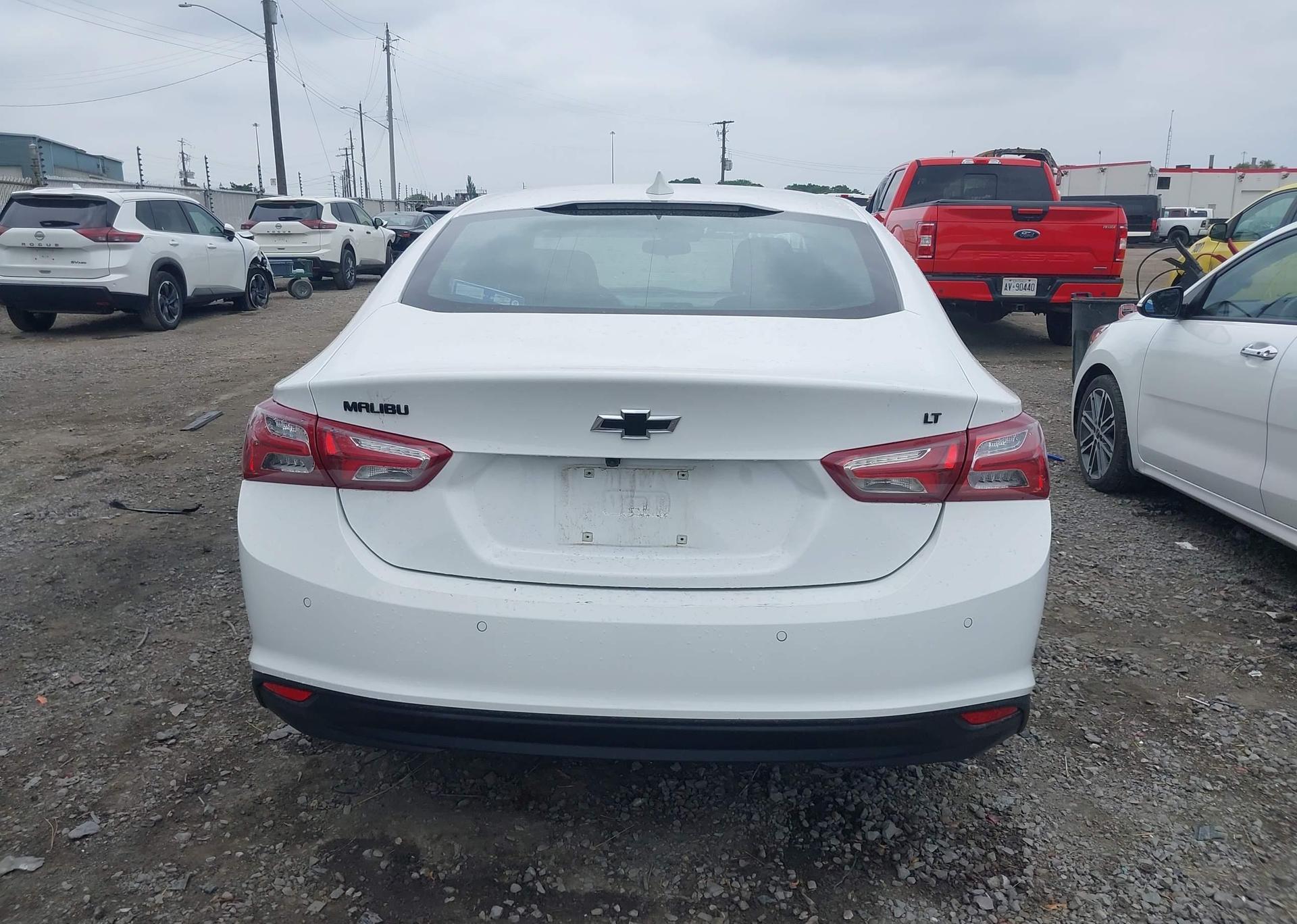 2024 CHEVROLET MALIBU LT