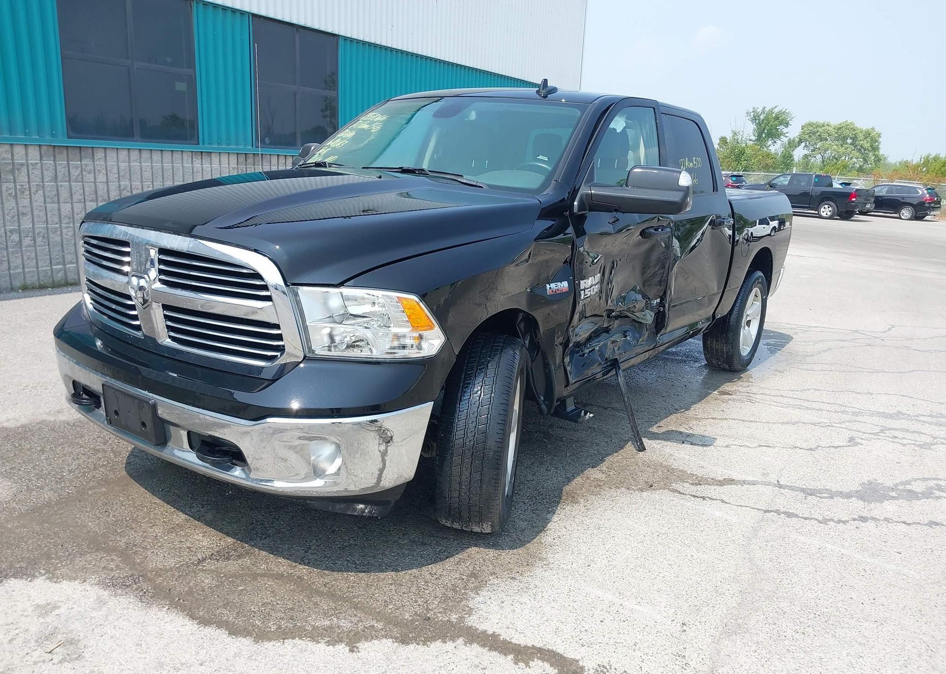 2022 RAM 1500 CLASSIC SLT