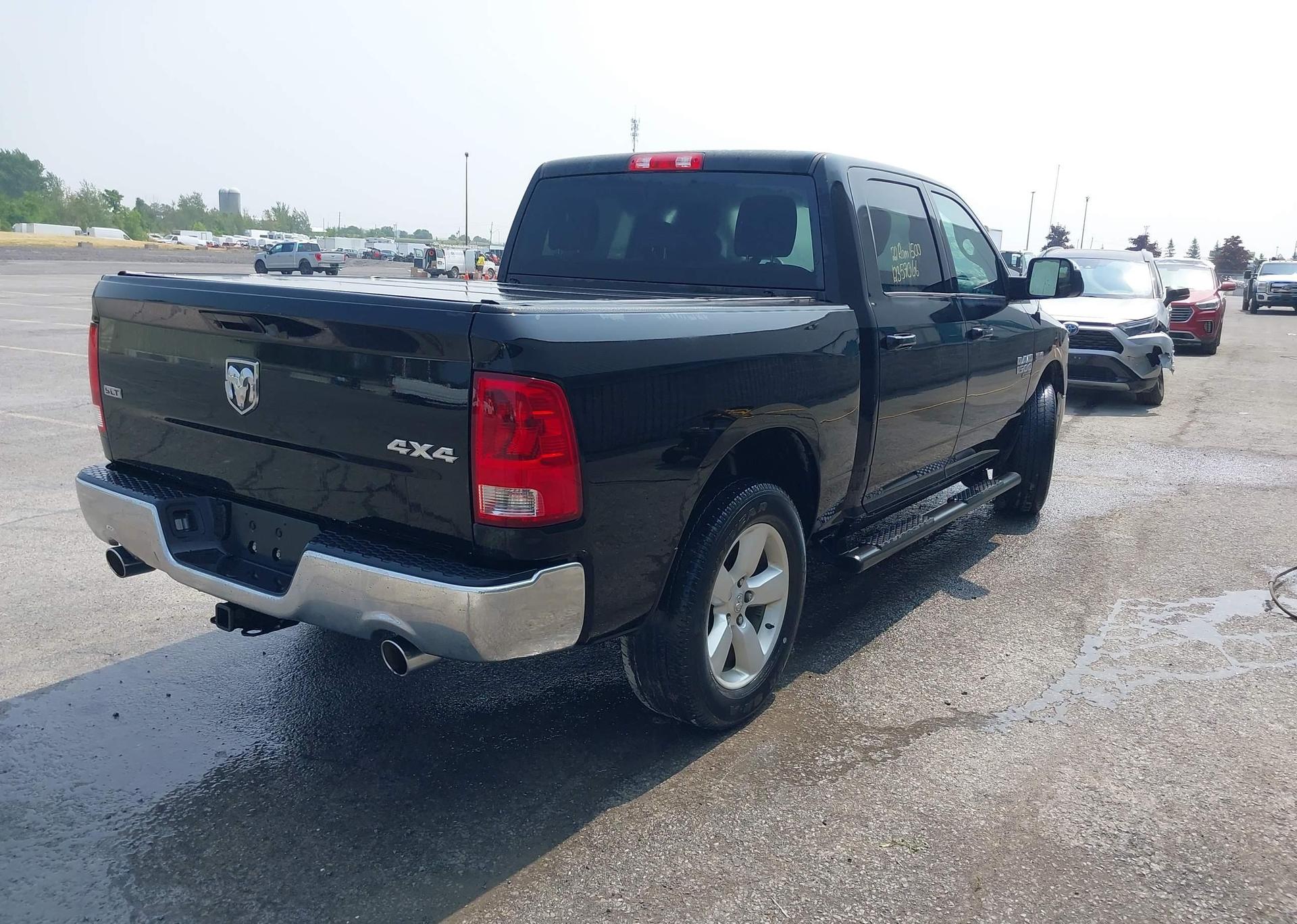 2022 RAM 1500 CLASSIC SLT