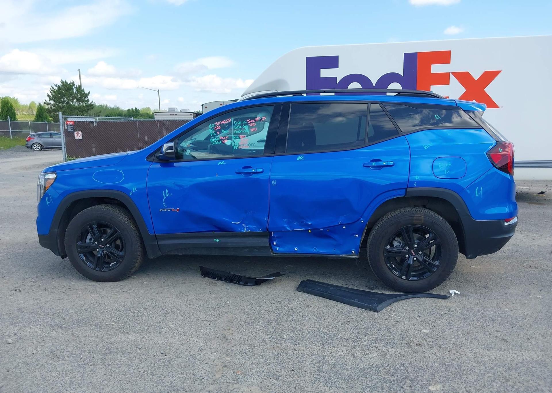 2024 GMC TERRAIN AT4