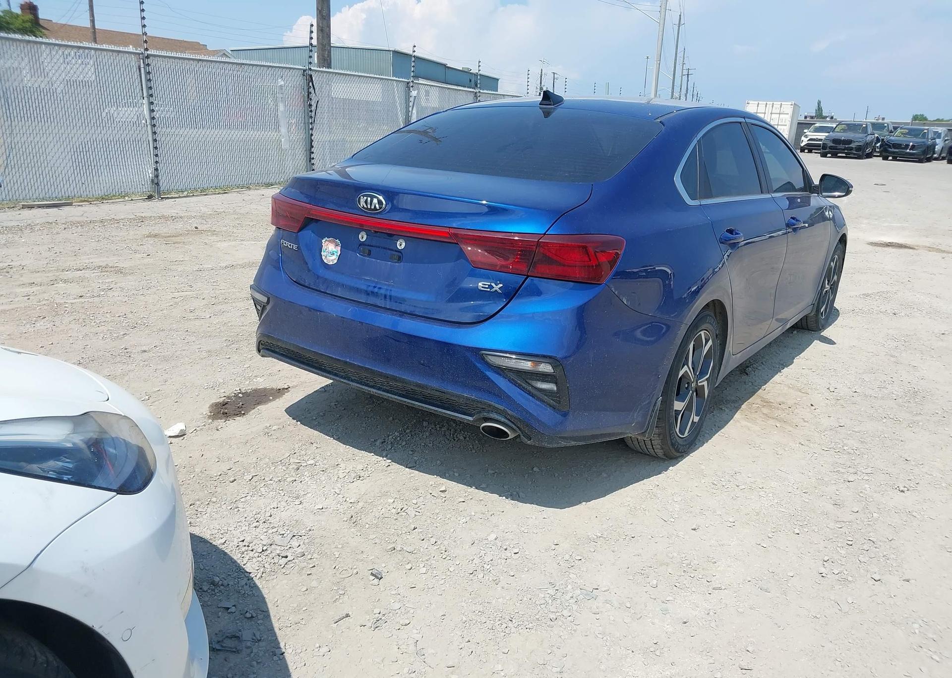 2019 KIA FORTE EX