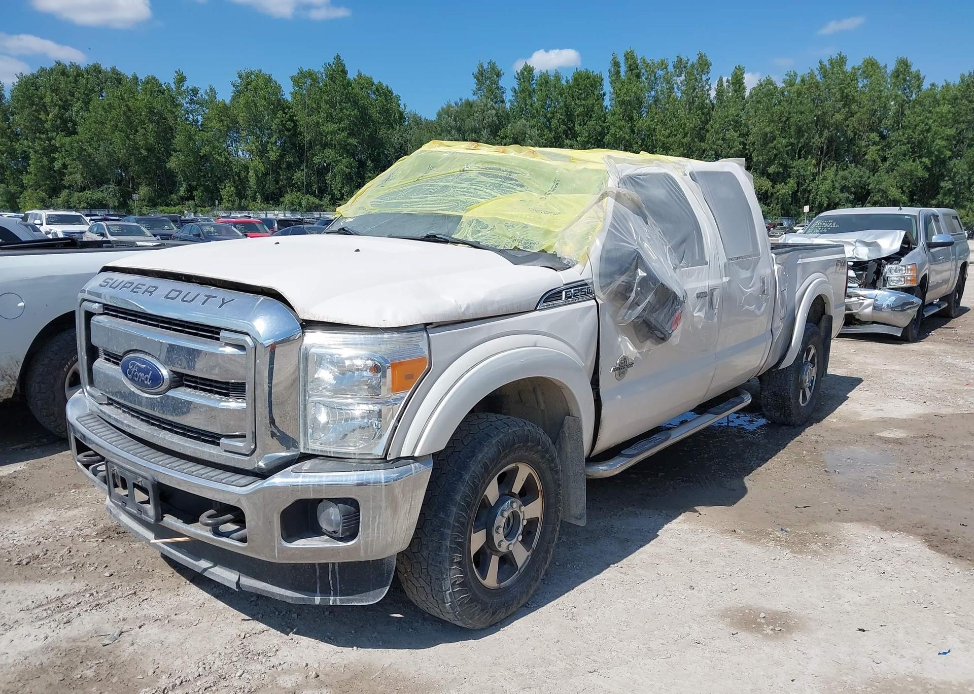 2016 FORD F-250 LARIAT