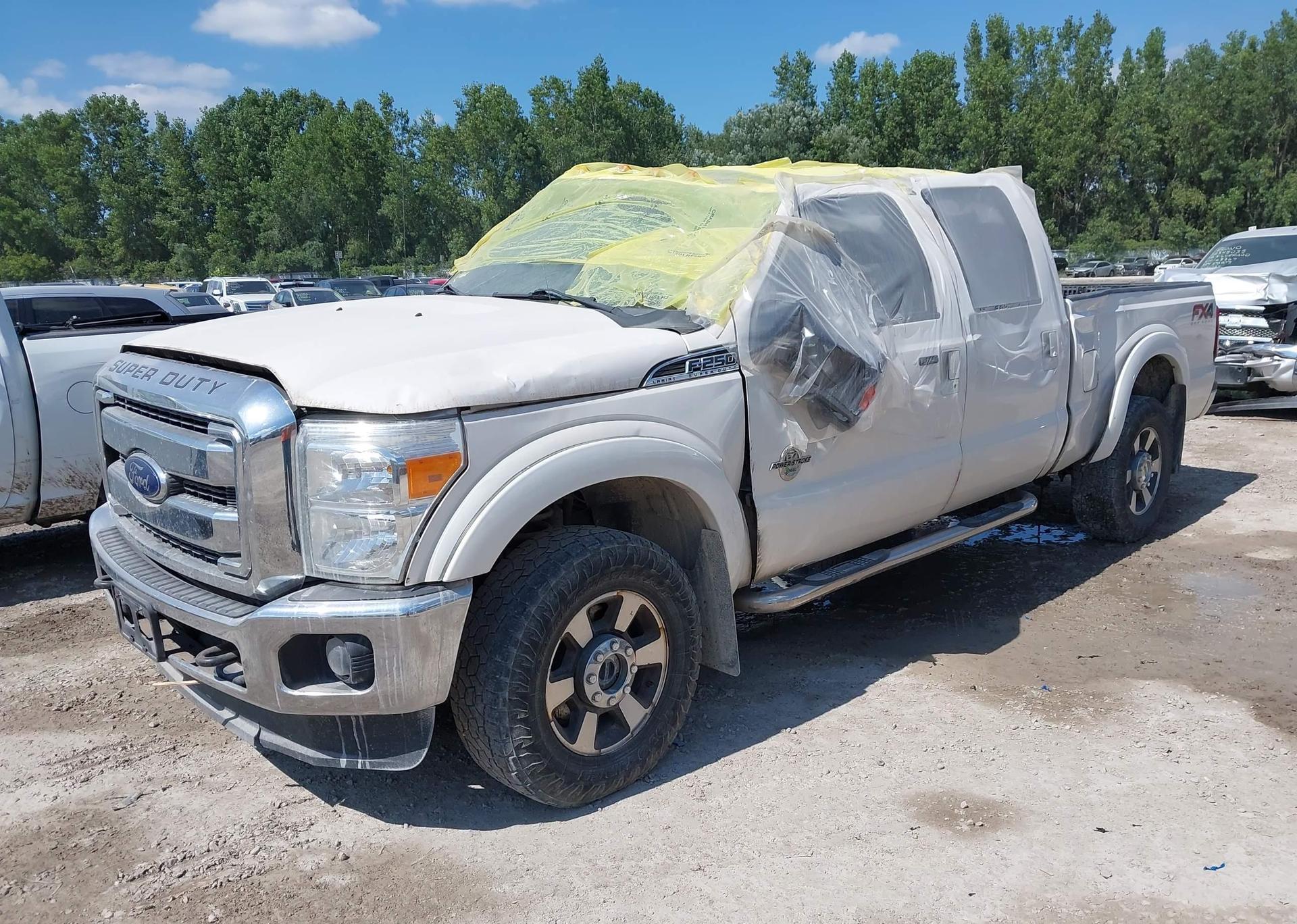 2016 FORD F-250 LARIAT