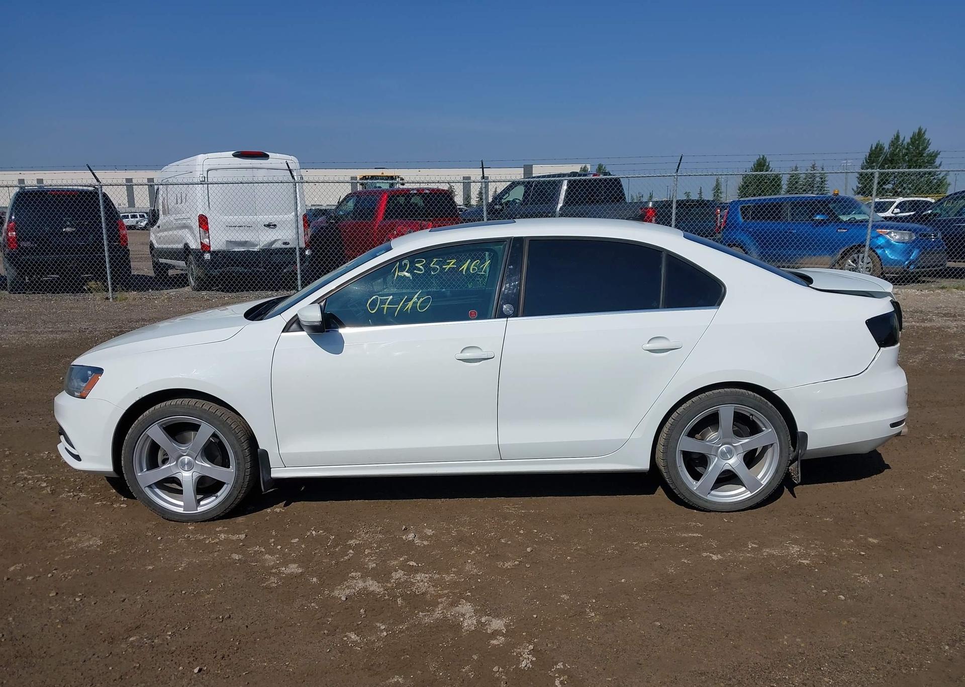 2017 VOLKSWAGEN JETTA WOLFSBURG EDITION