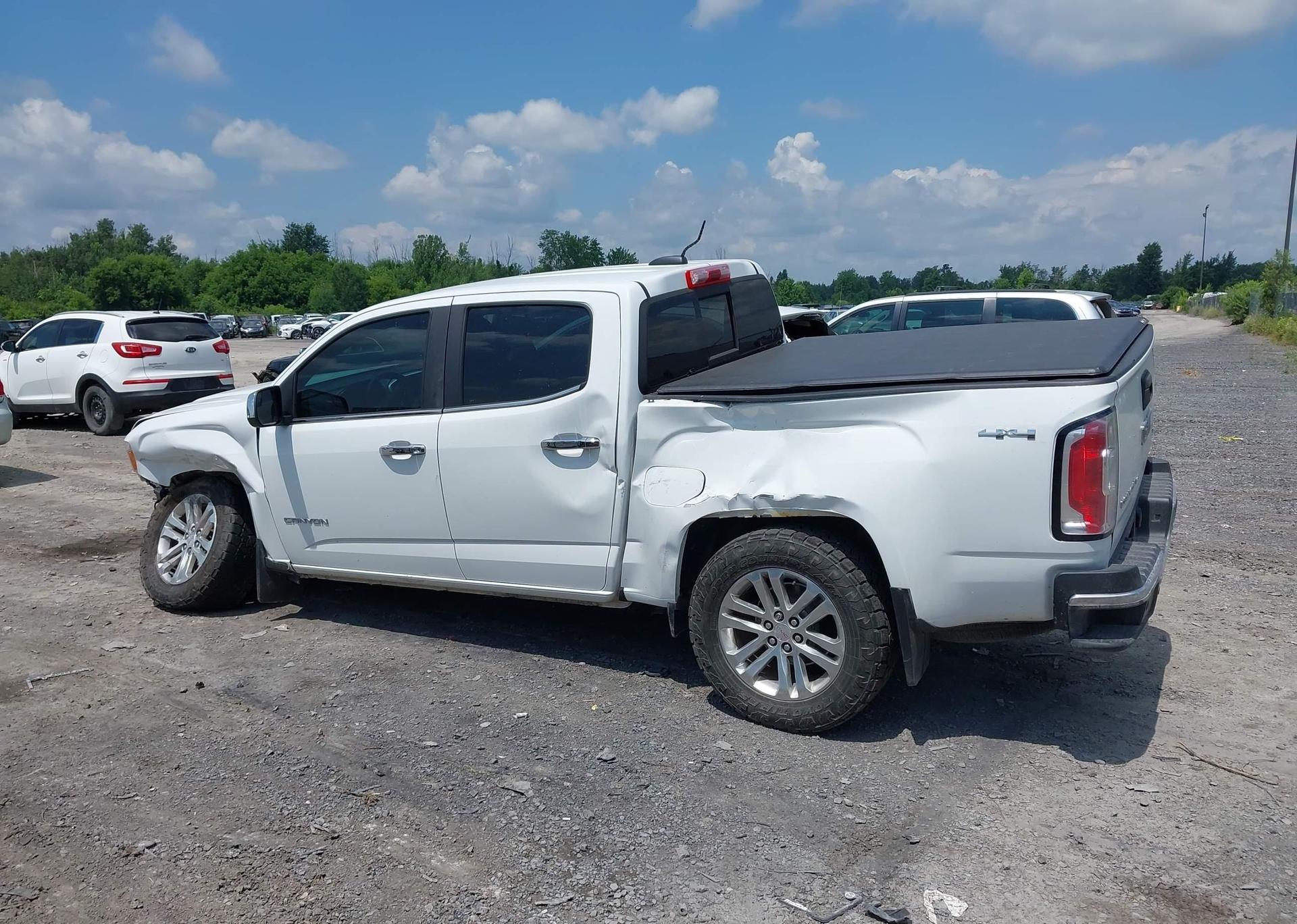 2019 GMC CANYON SLT