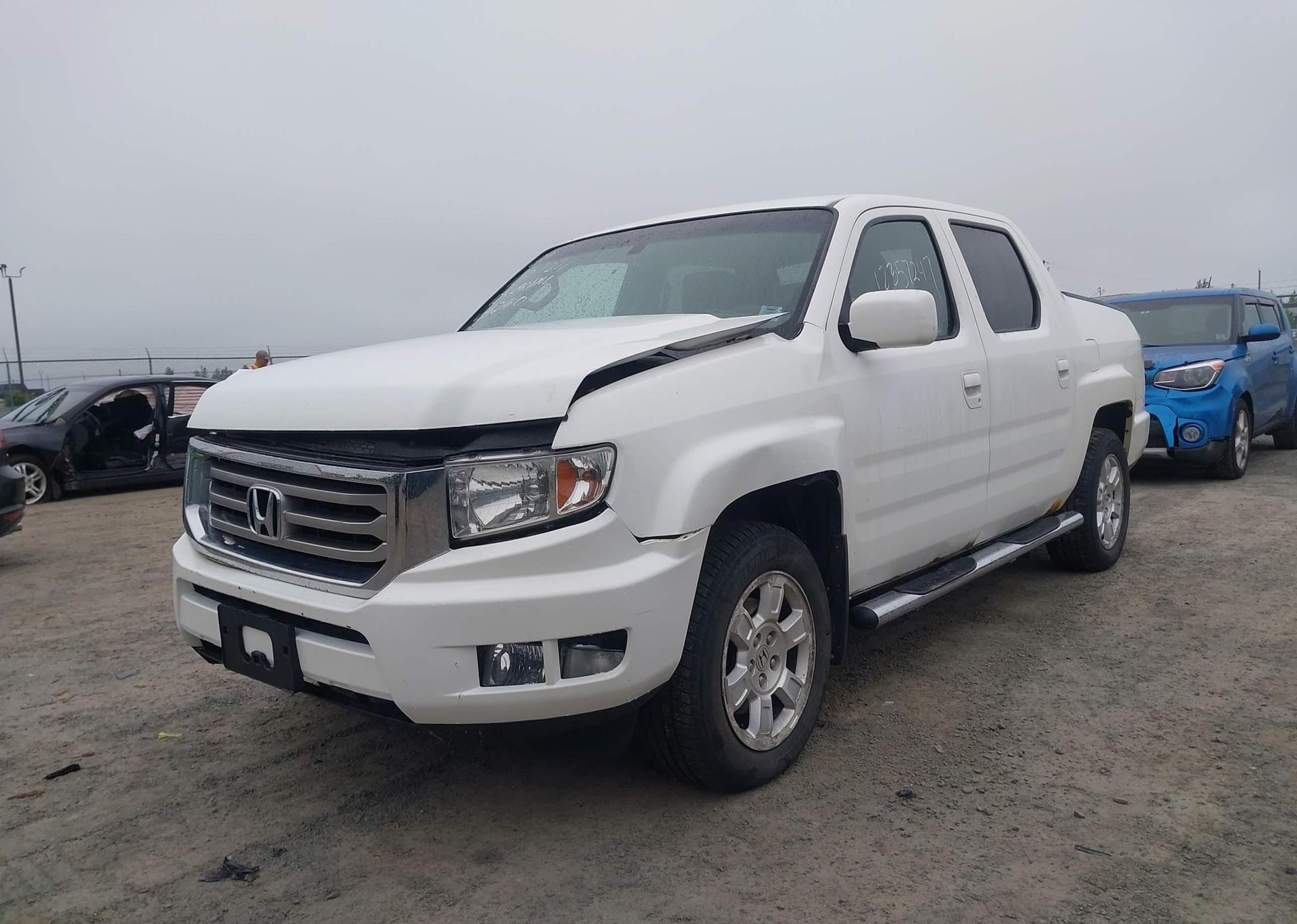 2012 HONDA RIDGELINE VP