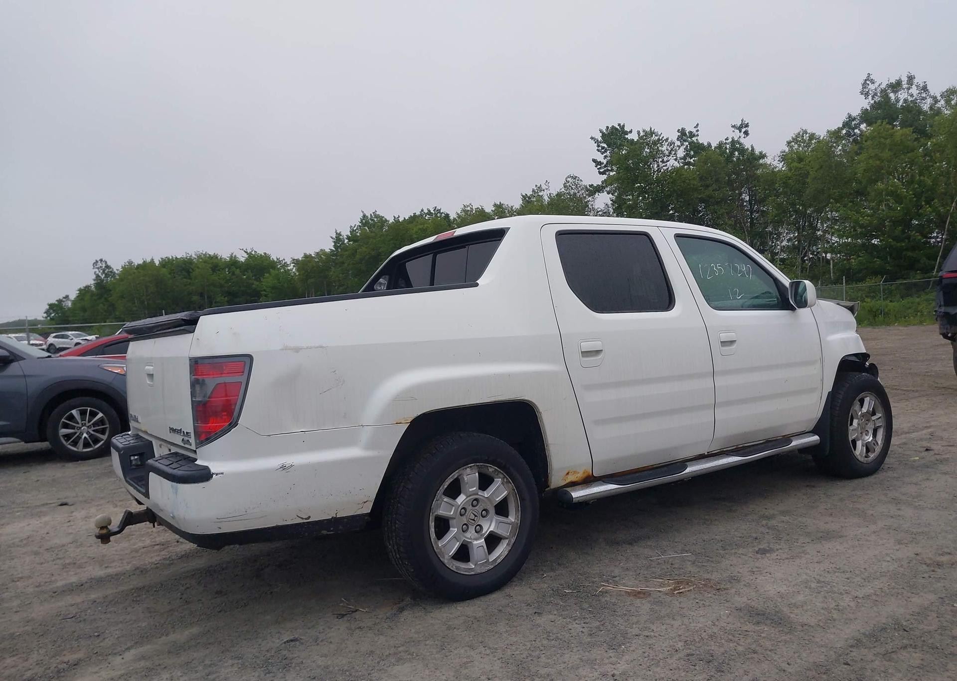 2012 HONDA RIDGELINE VP