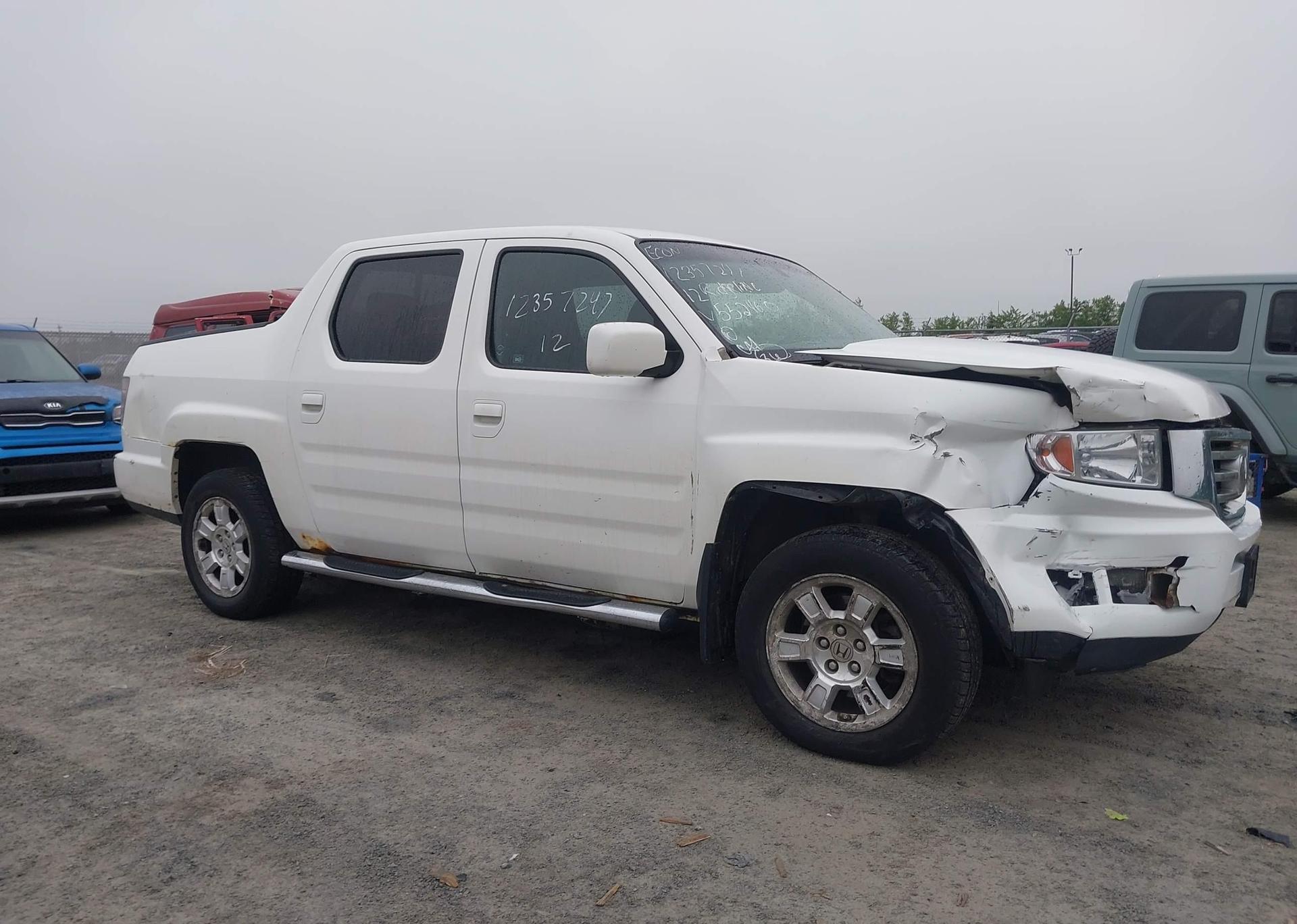 2012 HONDA RIDGELINE VP