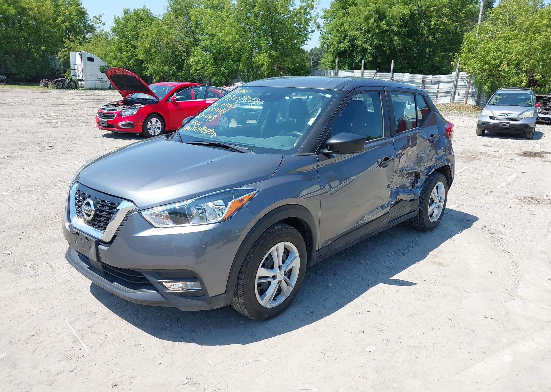 2020 NISSAN KICKS