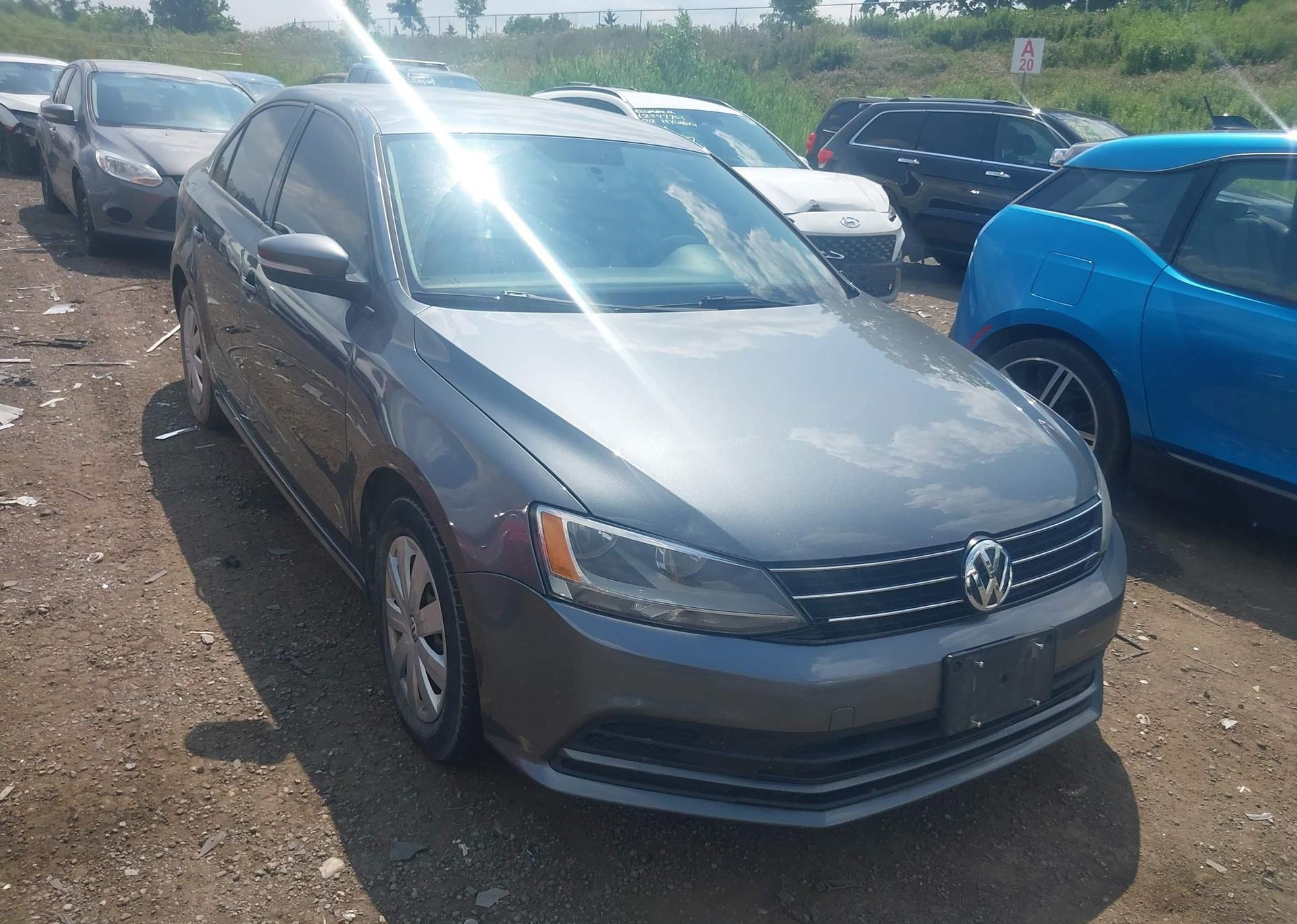 2015 VOLKSWAGEN JETTA S